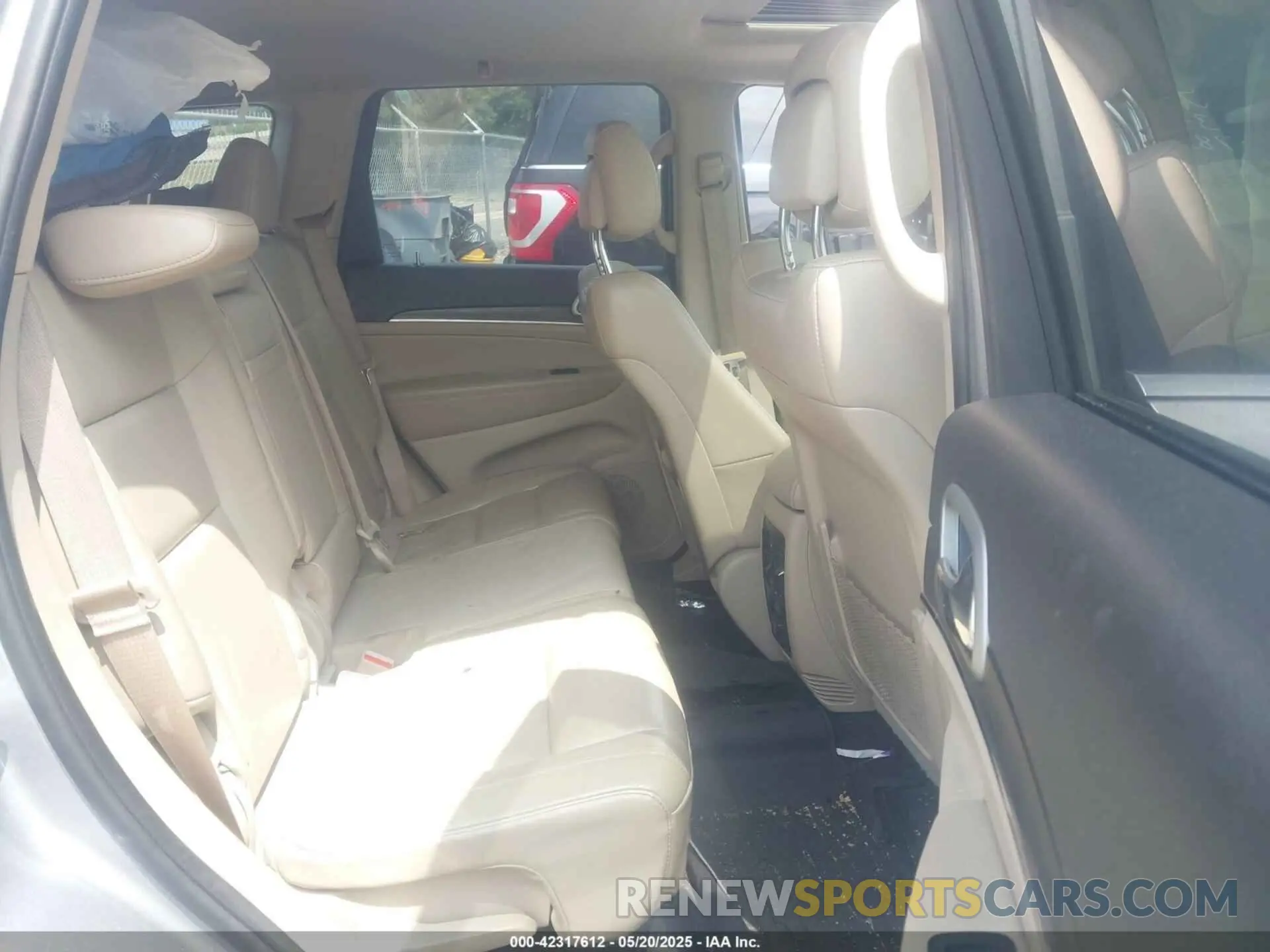 8 Фотография поврежденного автомобиля 1C4RJEBG4MC783968 JEEP GRAND CHEROKEE 2021