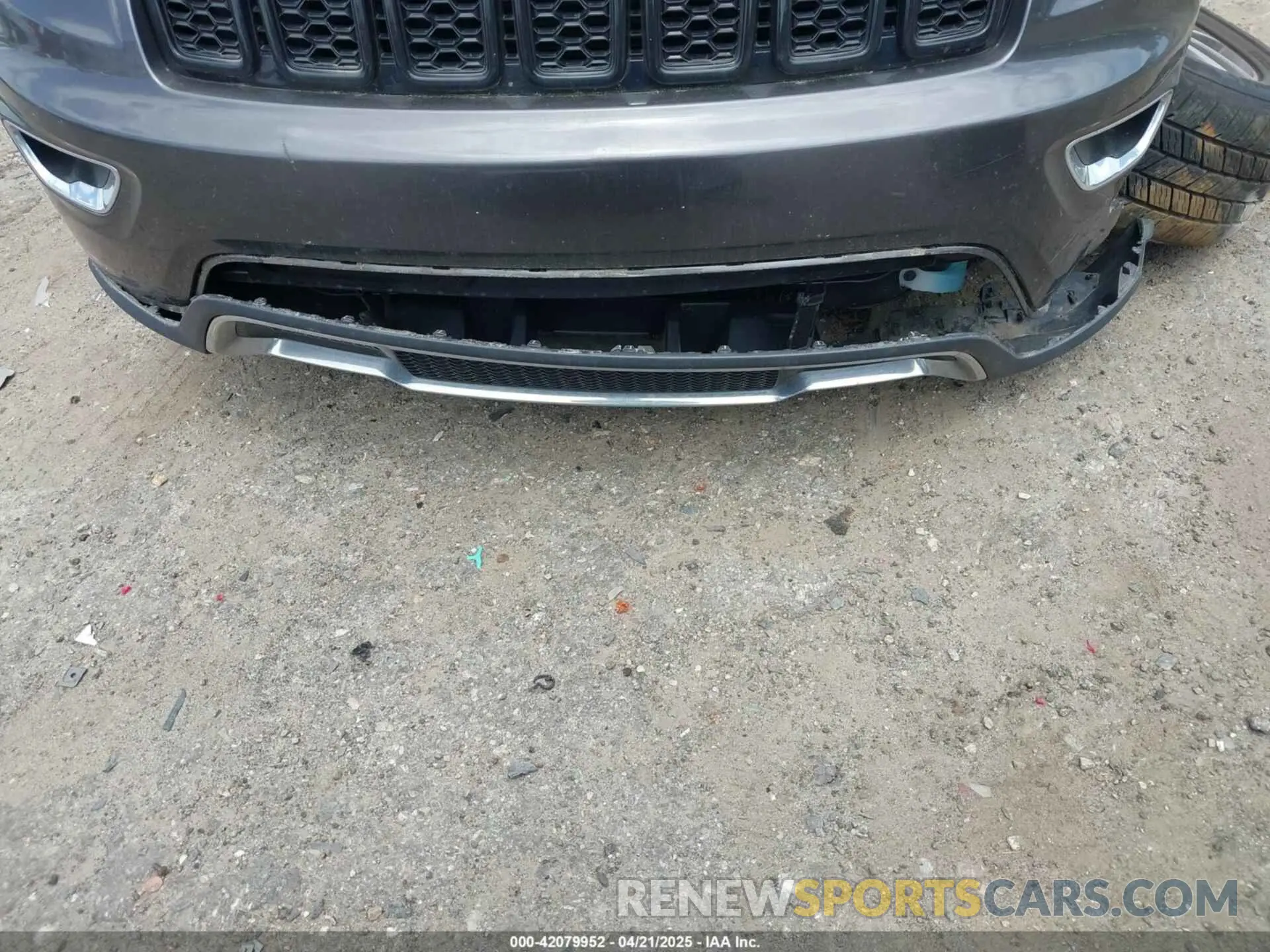 17 Фотография поврежденного автомобиля 1C4RJEBG8MC595471 JEEP GRAND CHEROKEE 2021