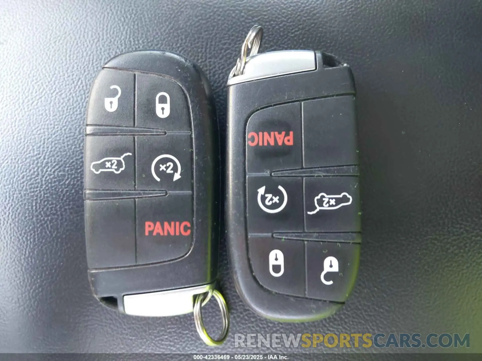11 Photograph of a damaged car 1C4RJEBG8MC874113 JEEP GRAND CHEROKEE 2021