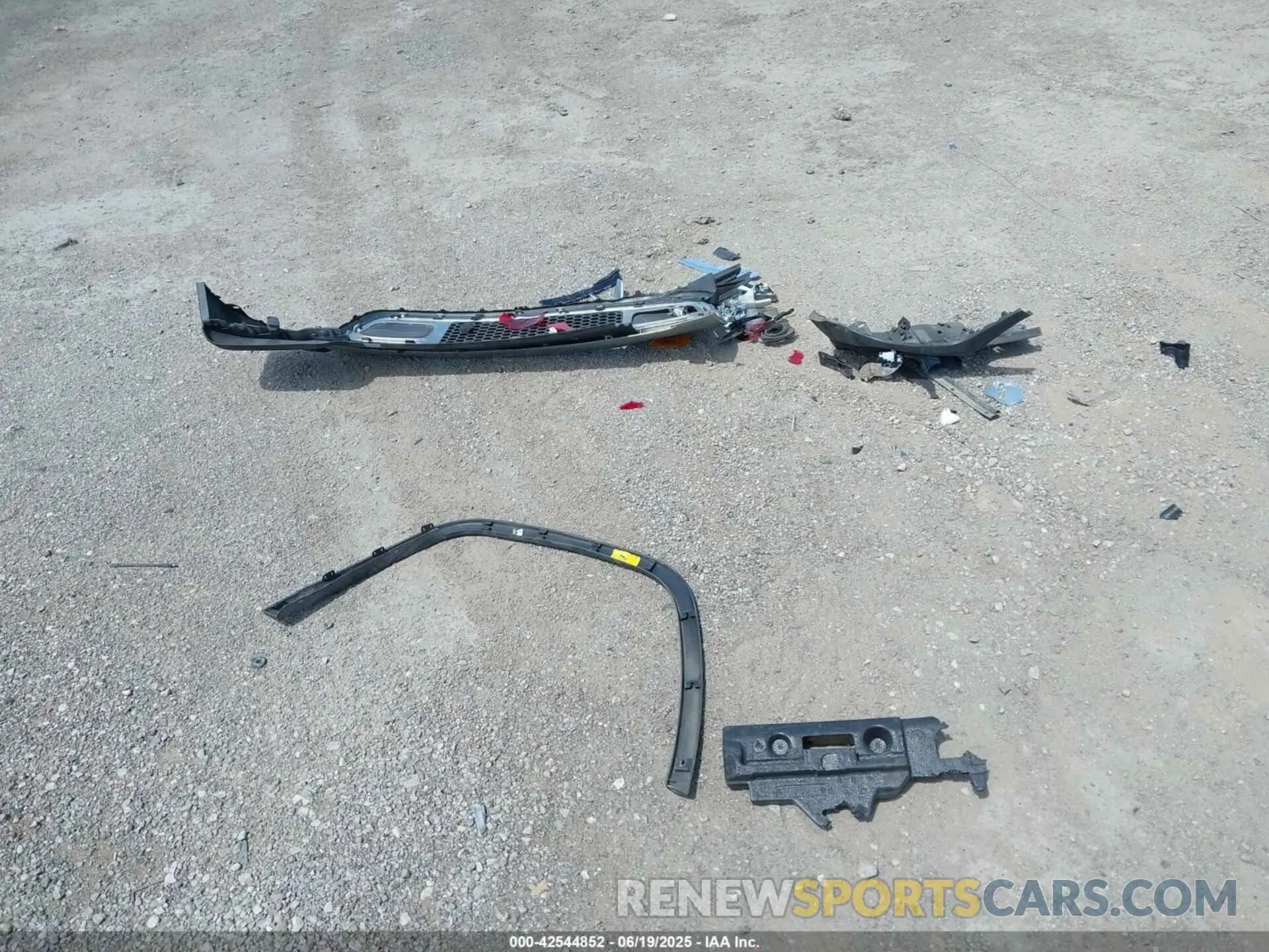 12 Фотография поврежденного автомобиля 1C4RJEBG9MC812901 JEEP GRAND CHEROKEE 2021