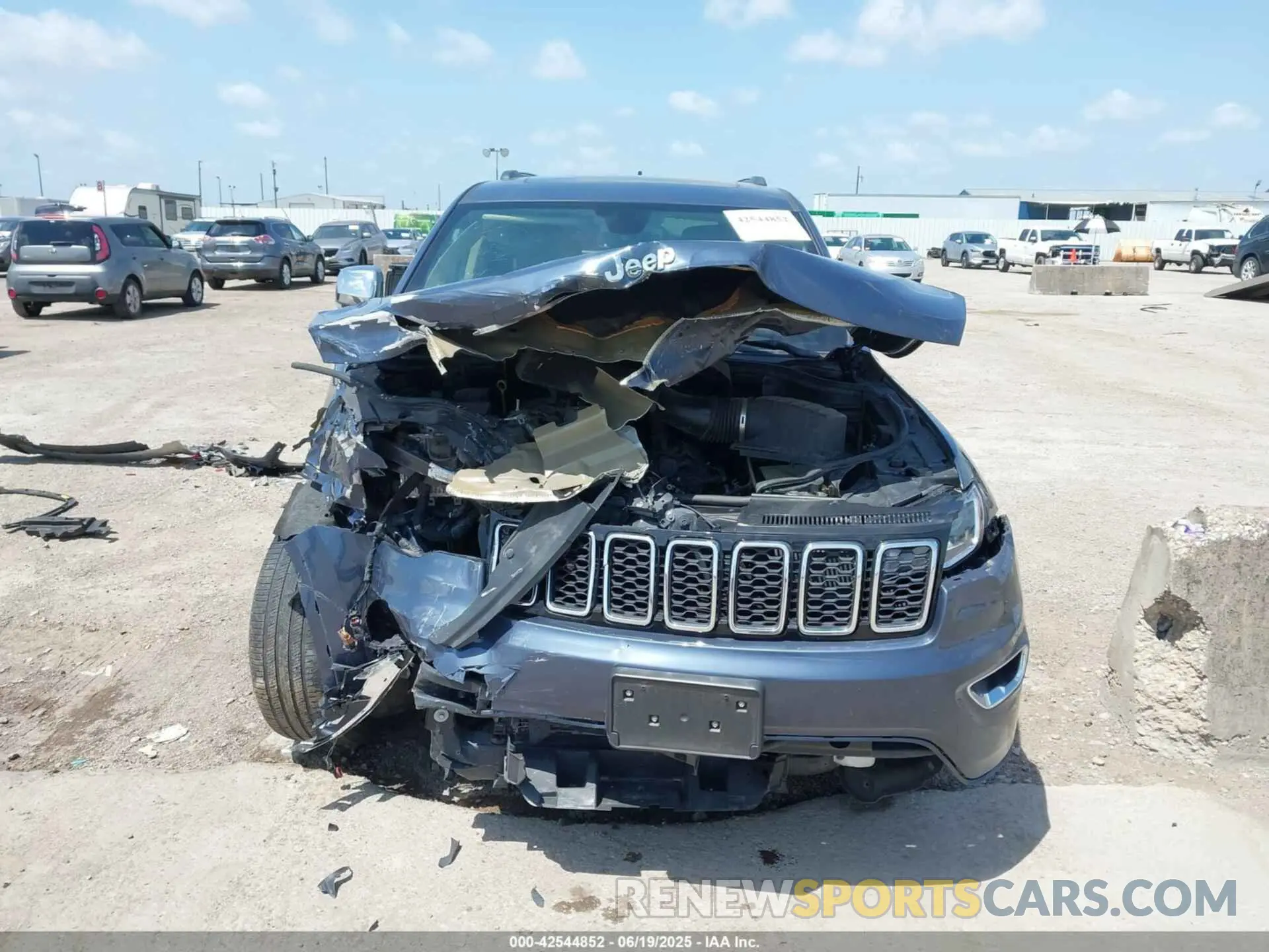 13 Фотография поврежденного автомобиля 1C4RJEBG9MC812901 JEEP GRAND CHEROKEE 2021