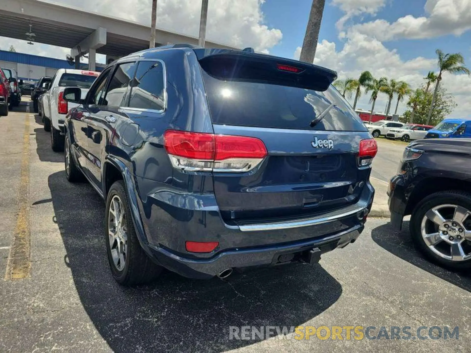 15 Photograph of a damaged car 1C4RJECG4MC511063 JEEP GRAND CHEROKEE 2021