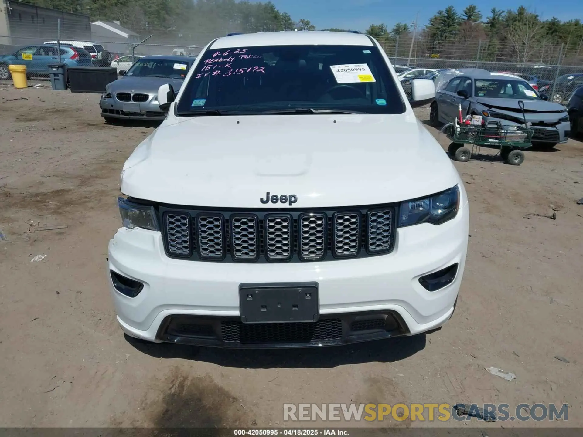 13 Photograph of a damaged car 1C4RJFAG0MC856308 JEEP GRAND CHEROKEE 2021