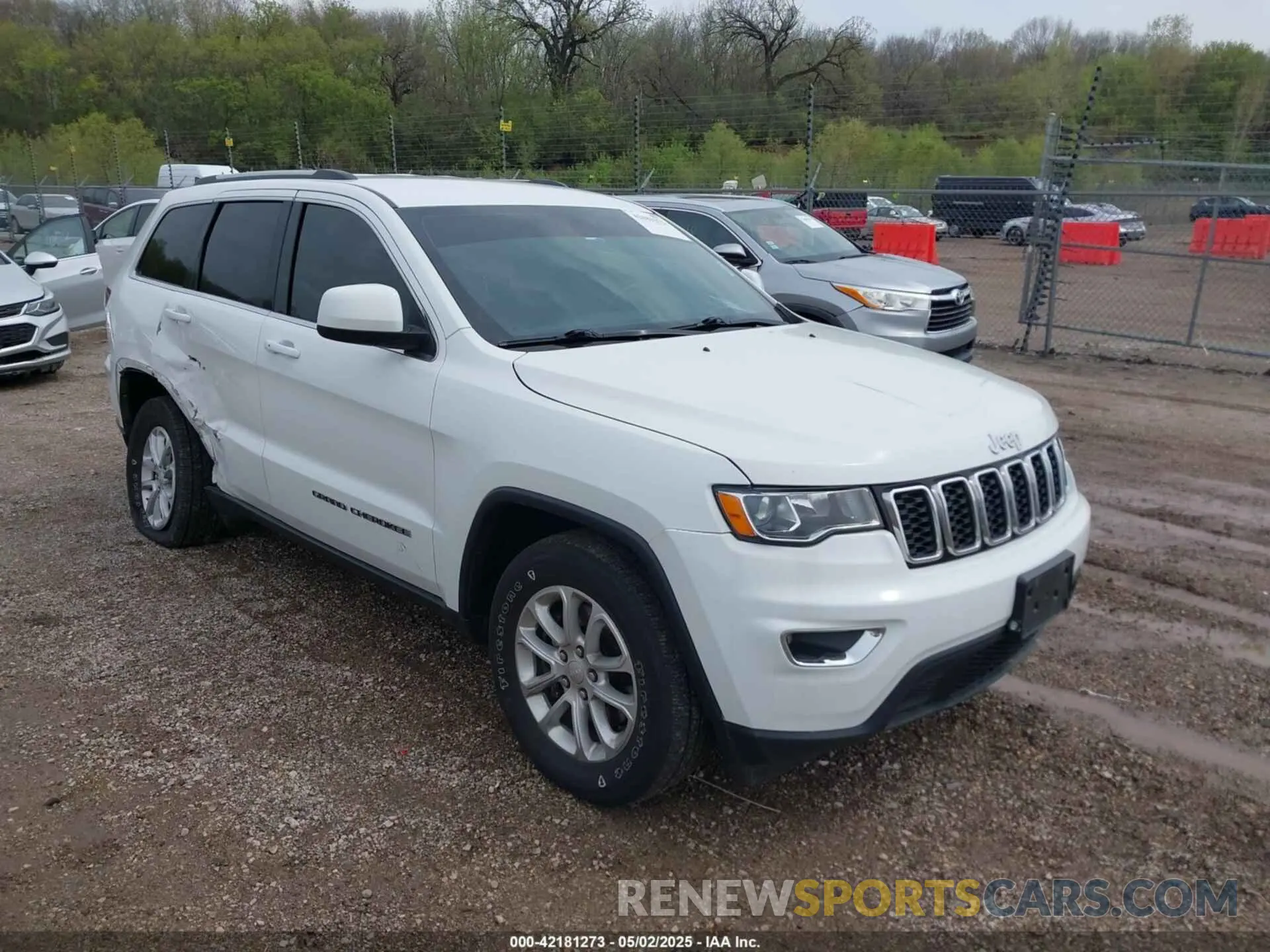 1 Photograph of a damaged car 1C4RJFAG1MC650687 JEEP GRAND CHEROKEE 2021