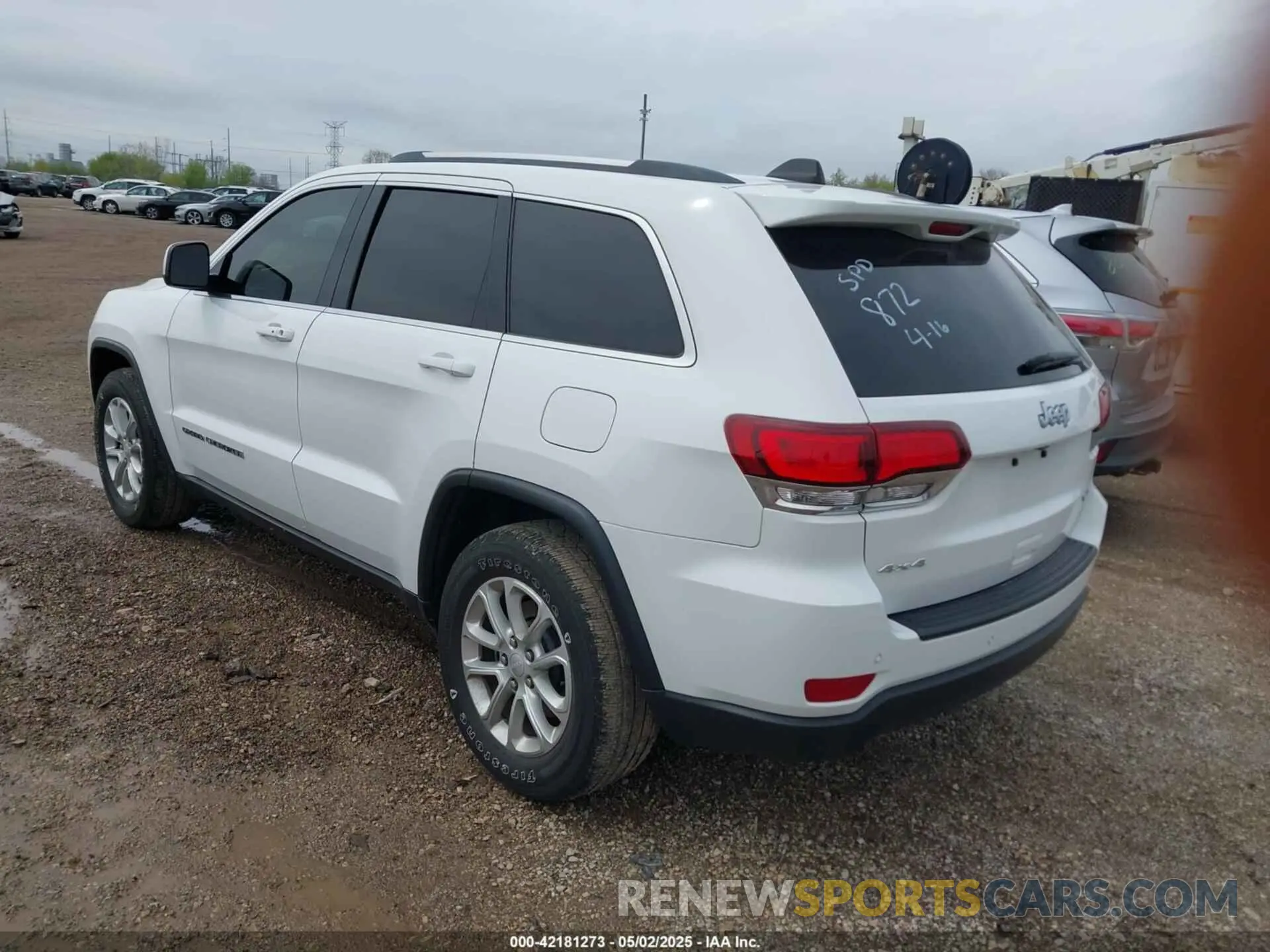 3 Photograph of a damaged car 1C4RJFAG1MC650687 JEEP GRAND CHEROKEE 2021