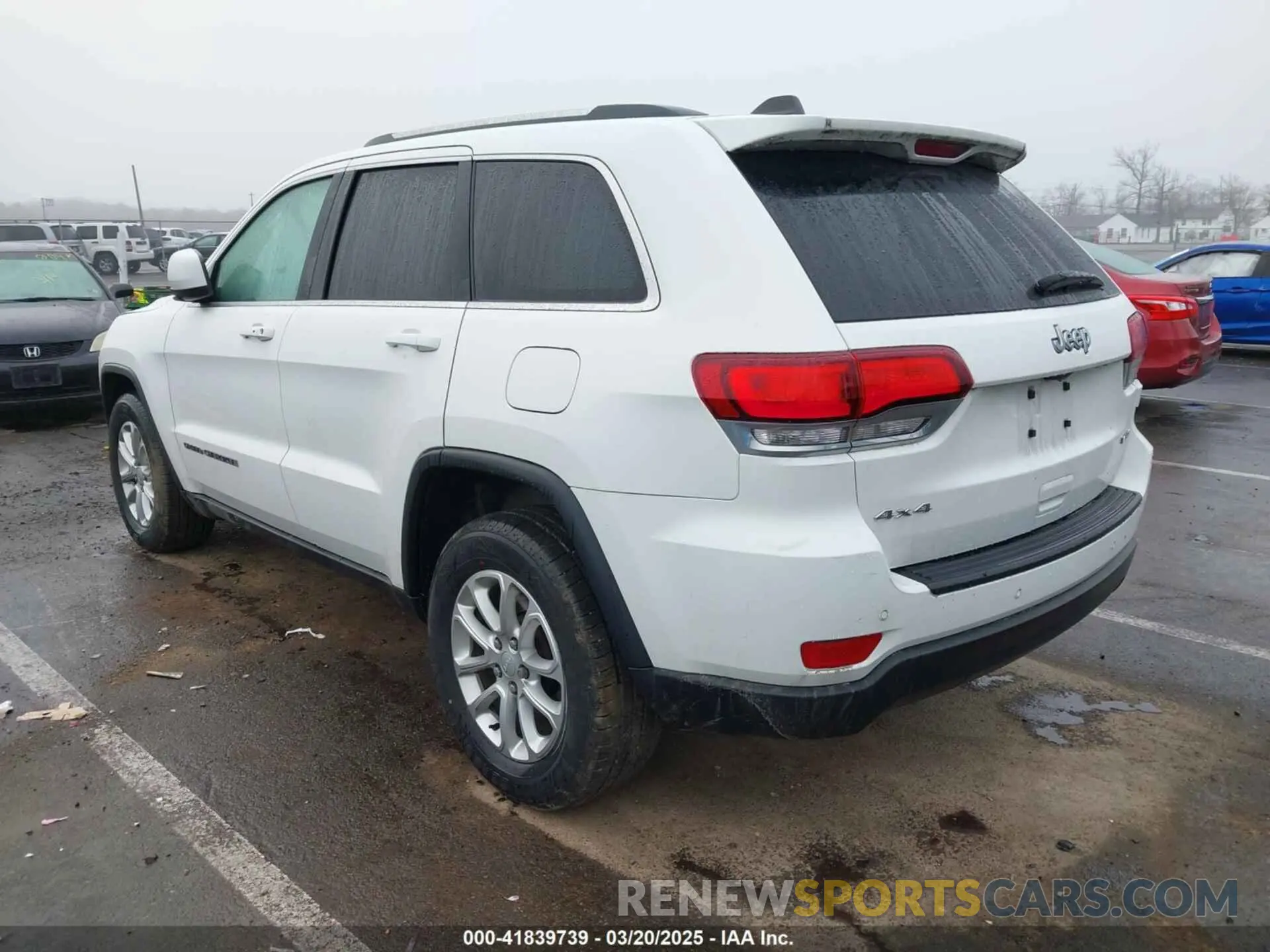 3 Photograph of a damaged car 1C4RJFAG1MC730698 JEEP GRAND CHEROKEE 2021