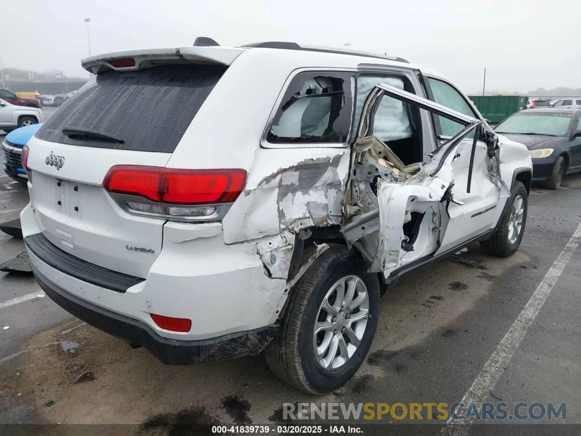 4 Photograph of a damaged car 1C4RJFAG1MC730698 JEEP GRAND CHEROKEE 2021