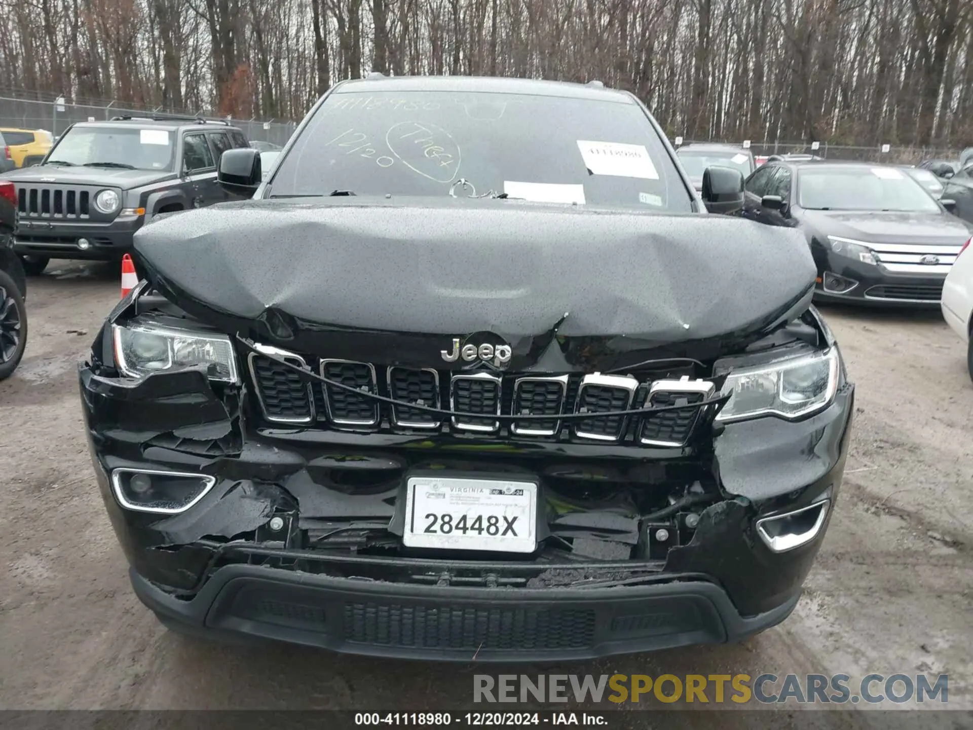 12 Photograph of a damaged car 1C4RJFAG1MC828792 JEEP GRAND CHEROKEE 2021