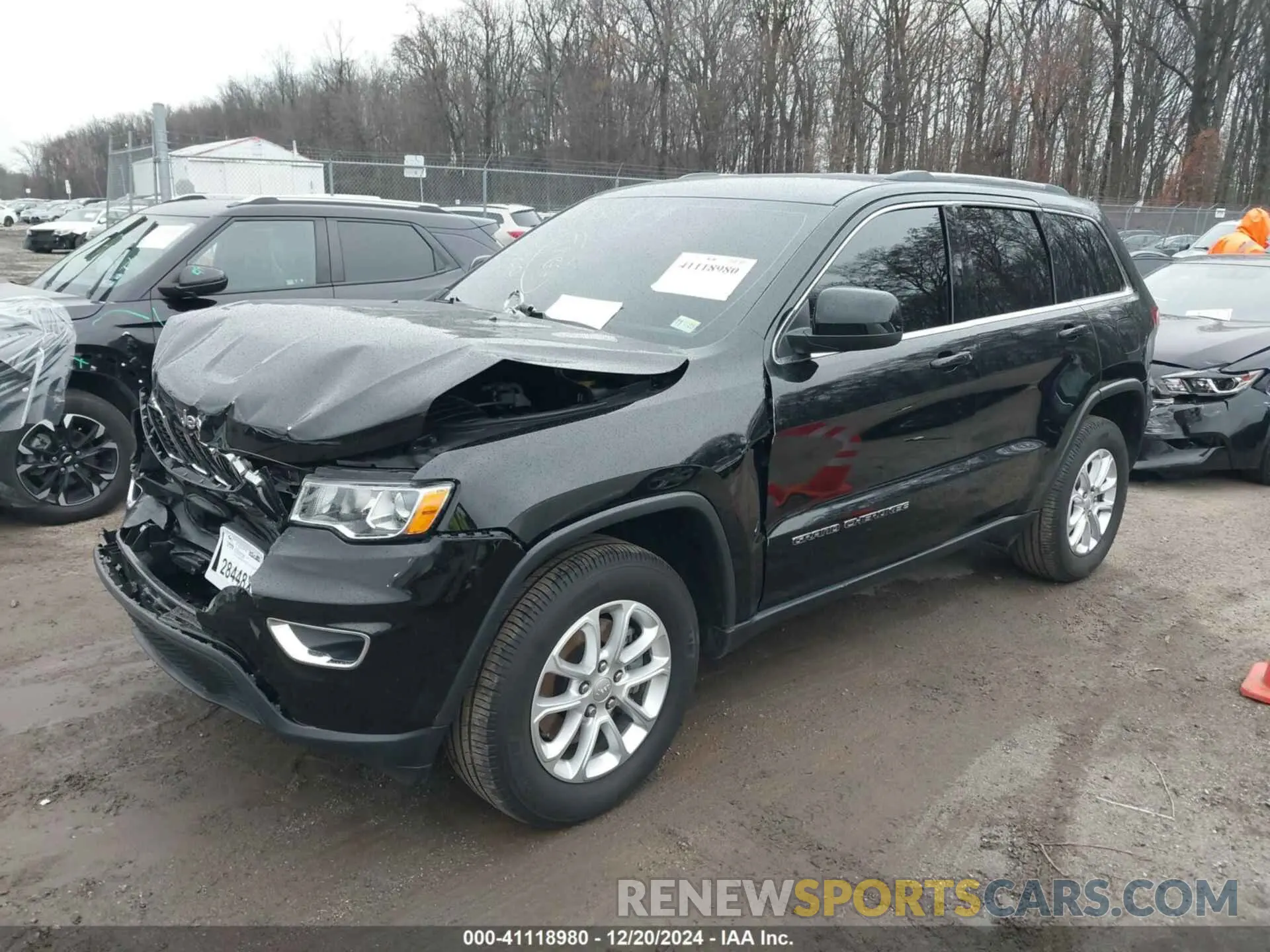 2 Photograph of a damaged car 1C4RJFAG1MC828792 JEEP GRAND CHEROKEE 2021