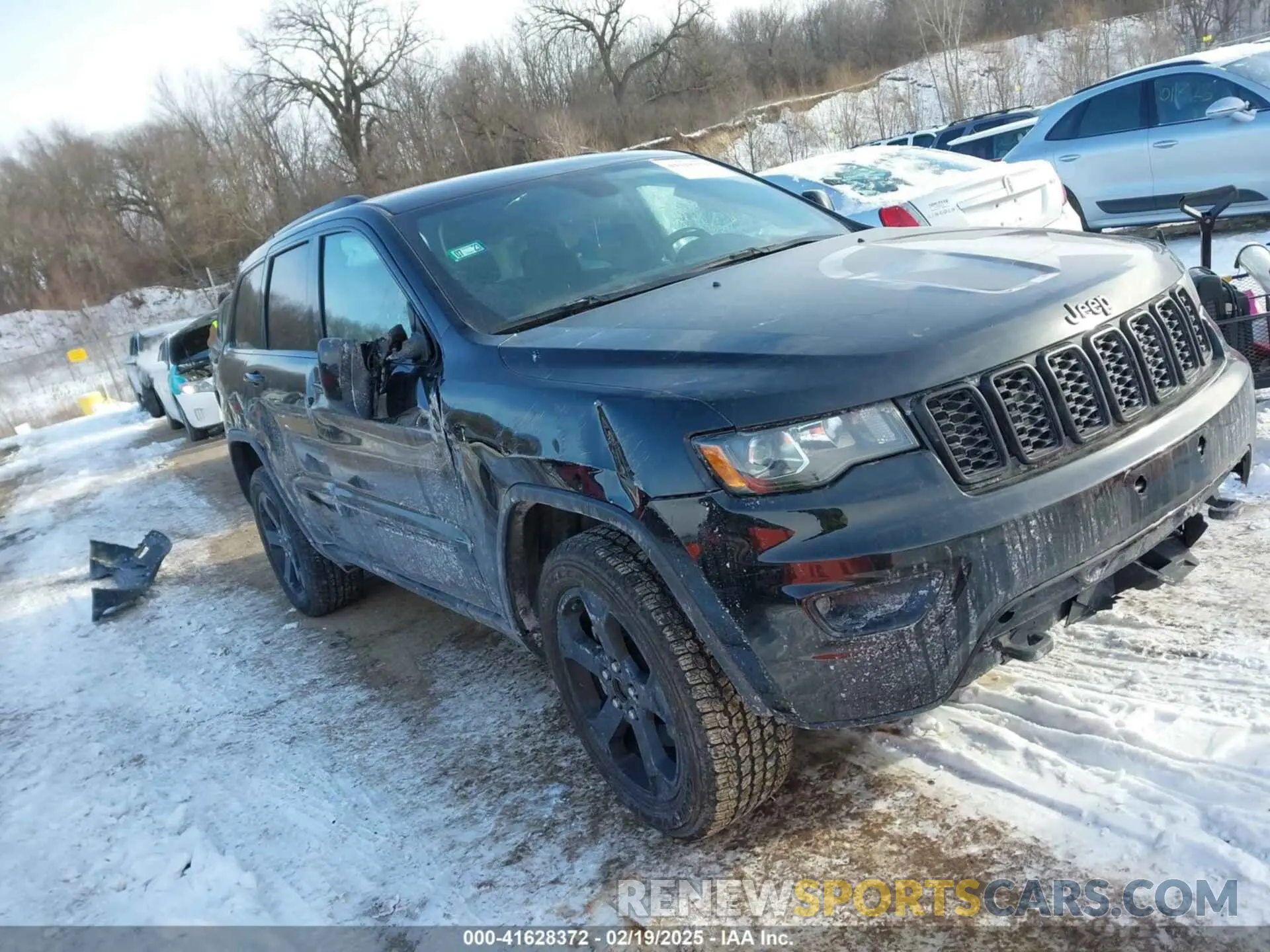 1 Photograph of a damaged car 1C4RJFAG3MC854634 JEEP GRAND CHEROKEE 2021