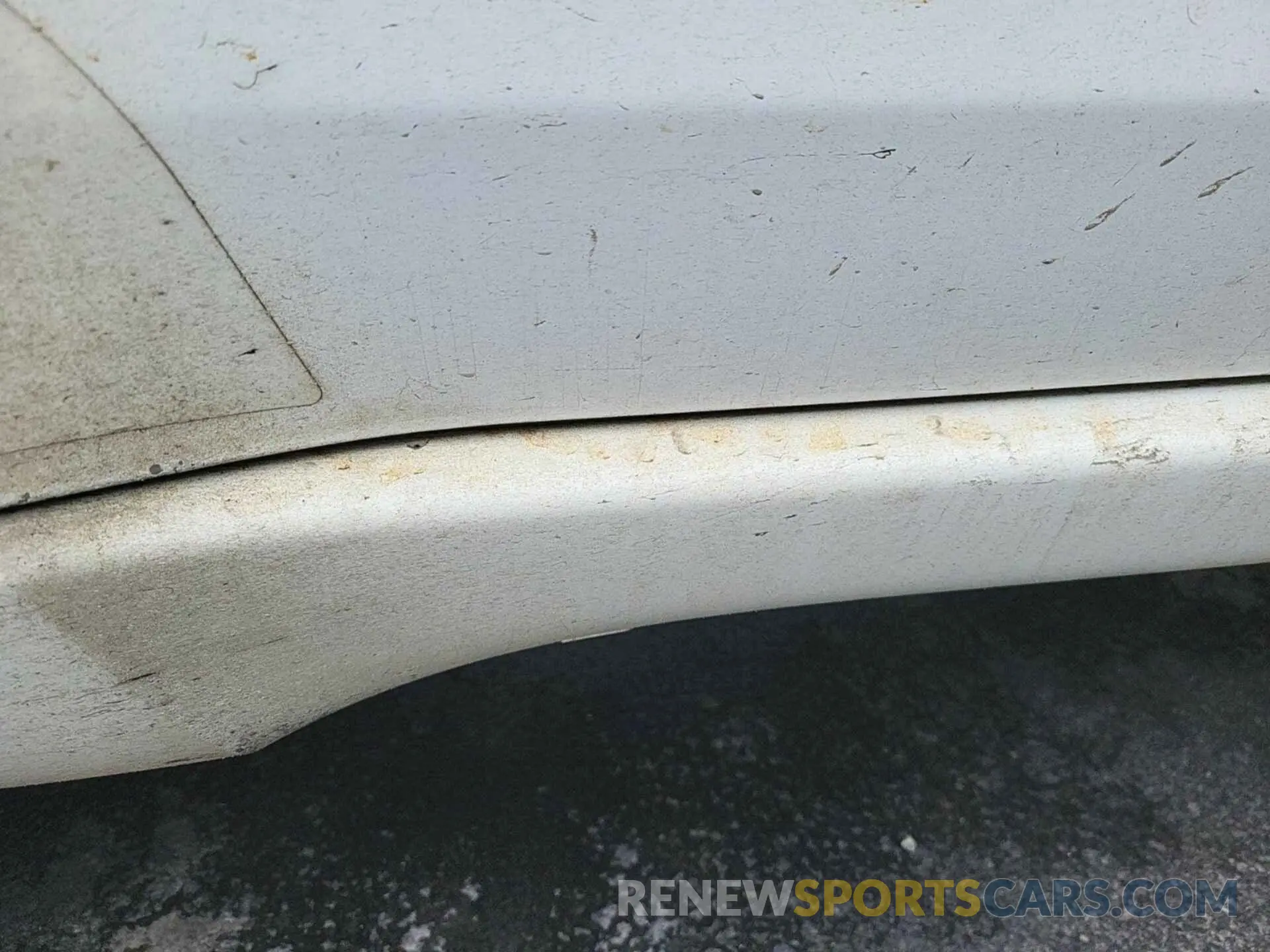 18 Photograph of a damaged car 1C4RJFAG4MC627789 JEEP GRAND CHEROKEE 2021