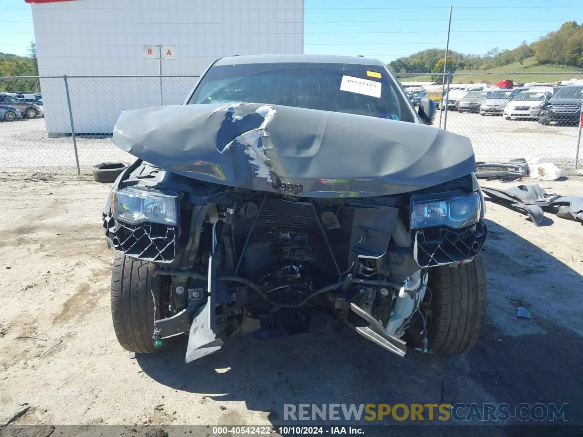 13 Photograph of a damaged car 1C4RJFAG5MC703021 JEEP GRAND CHEROKEE 2021