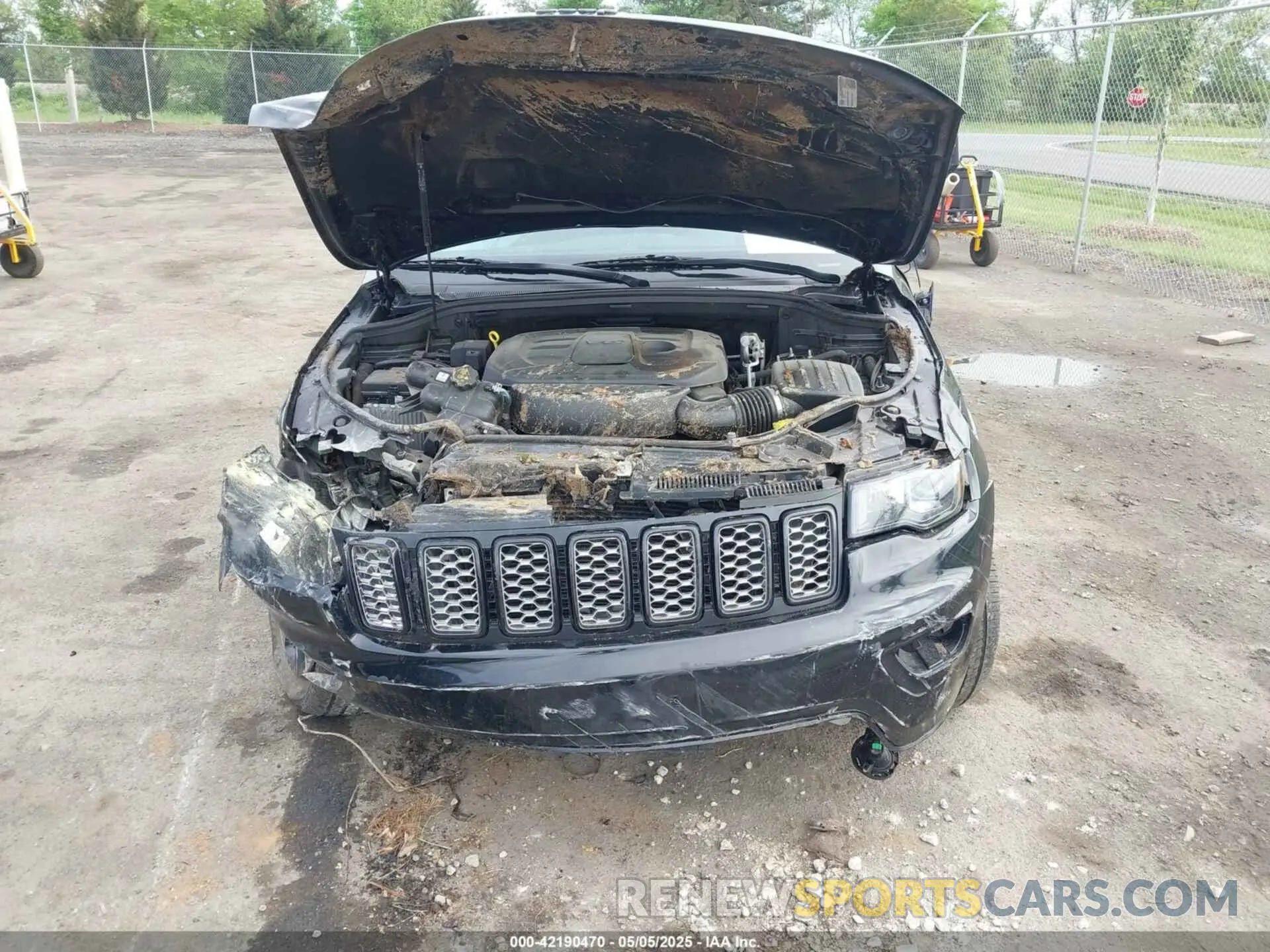 6 Photograph of a damaged car 1C4RJFAG6MC623212 JEEP GRAND CHEROKEE 2021