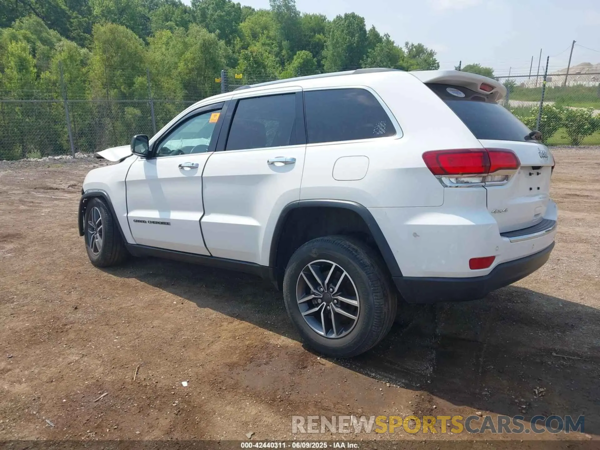 3 Фотография поврежденного автомобиля 1C4RJFBG0MC620224 JEEP GRAND CHEROKEE 2021