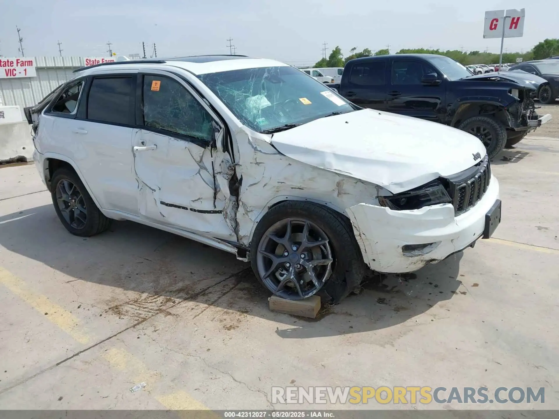 1 Фотография поврежденного автомобиля 1C4RJFBG2MC622766 JEEP GRAND CHEROKEE 2021