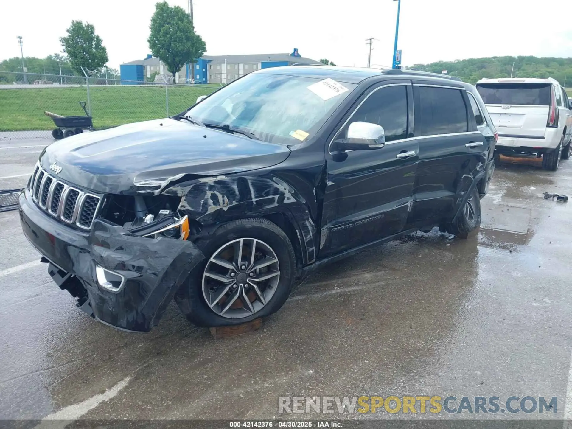 2 Фотография поврежденного автомобиля 1C4RJFBG2MC776068 JEEP GRAND CHEROKEE 2021