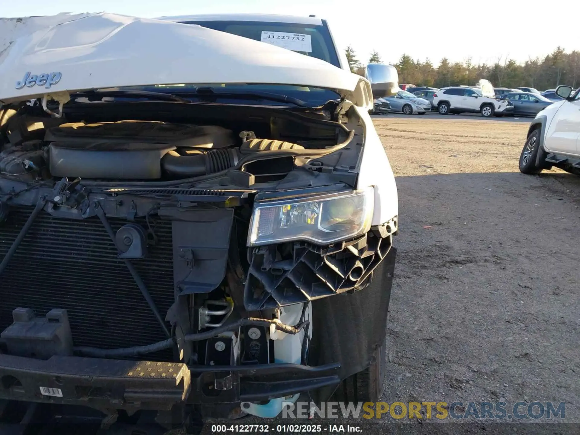 20 Photograph of a damaged car 1C4RJFBG4MC552378 JEEP GRAND CHEROKEE 2021