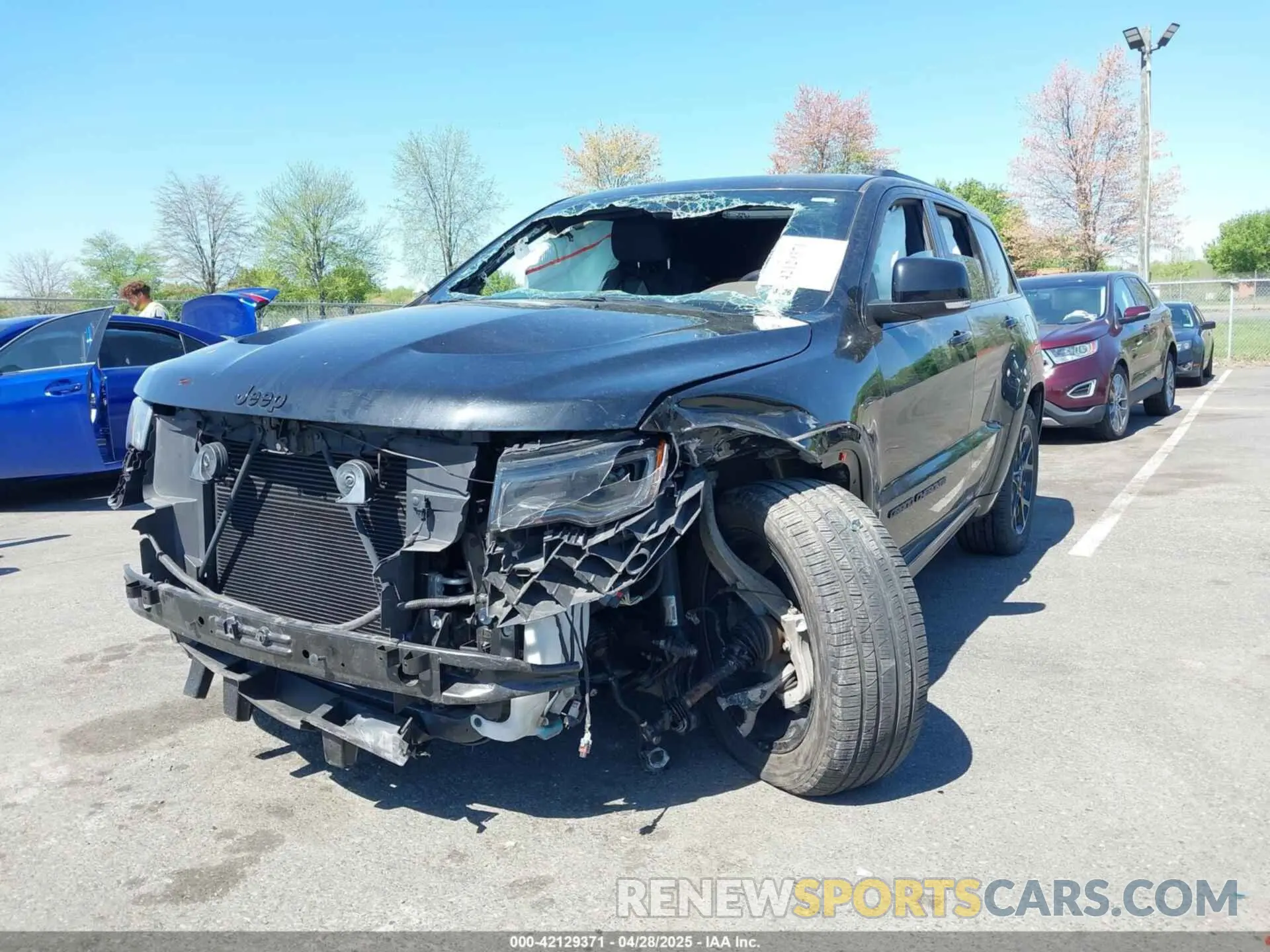 2 Photograph of a damaged car 1C4RJFBG5MC671721 JEEP GRAND CHEROKEE 2021