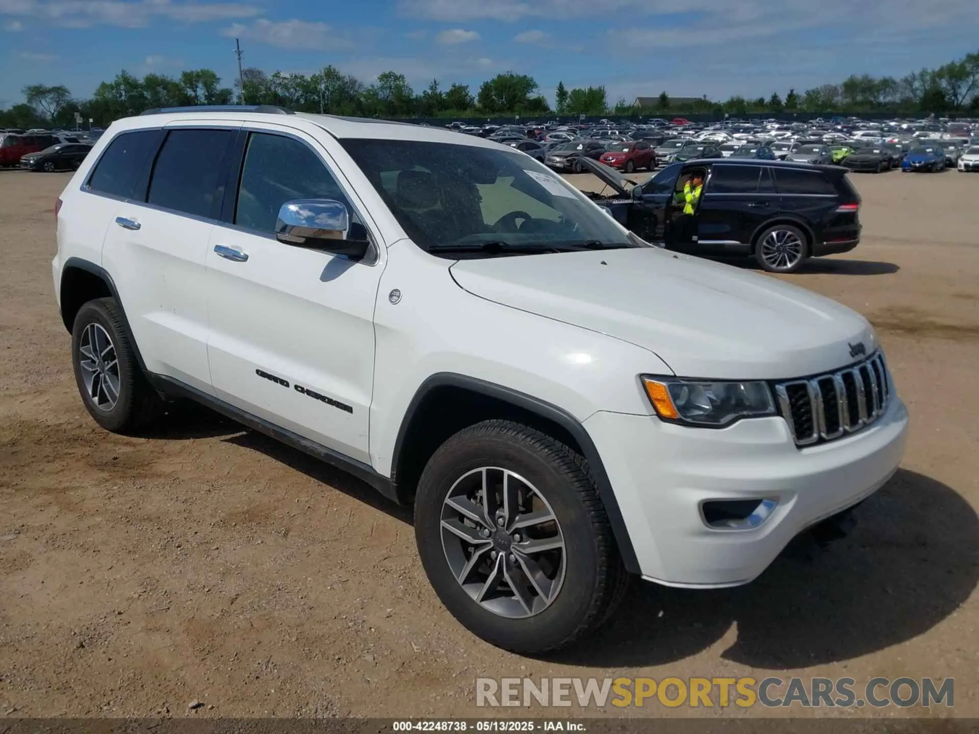 1 Фотография поврежденного автомобиля 1C4RJFBG5MC674182 JEEP GRAND CHEROKEE 2021
