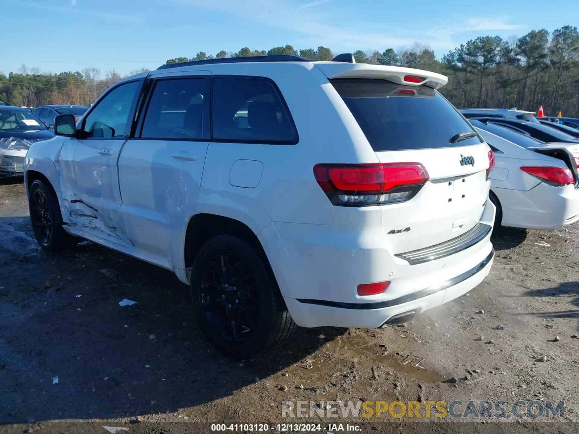3 Photograph of a damaged car 1C4RJFBG6MC767860 JEEP GRAND CHEROKEE 2021