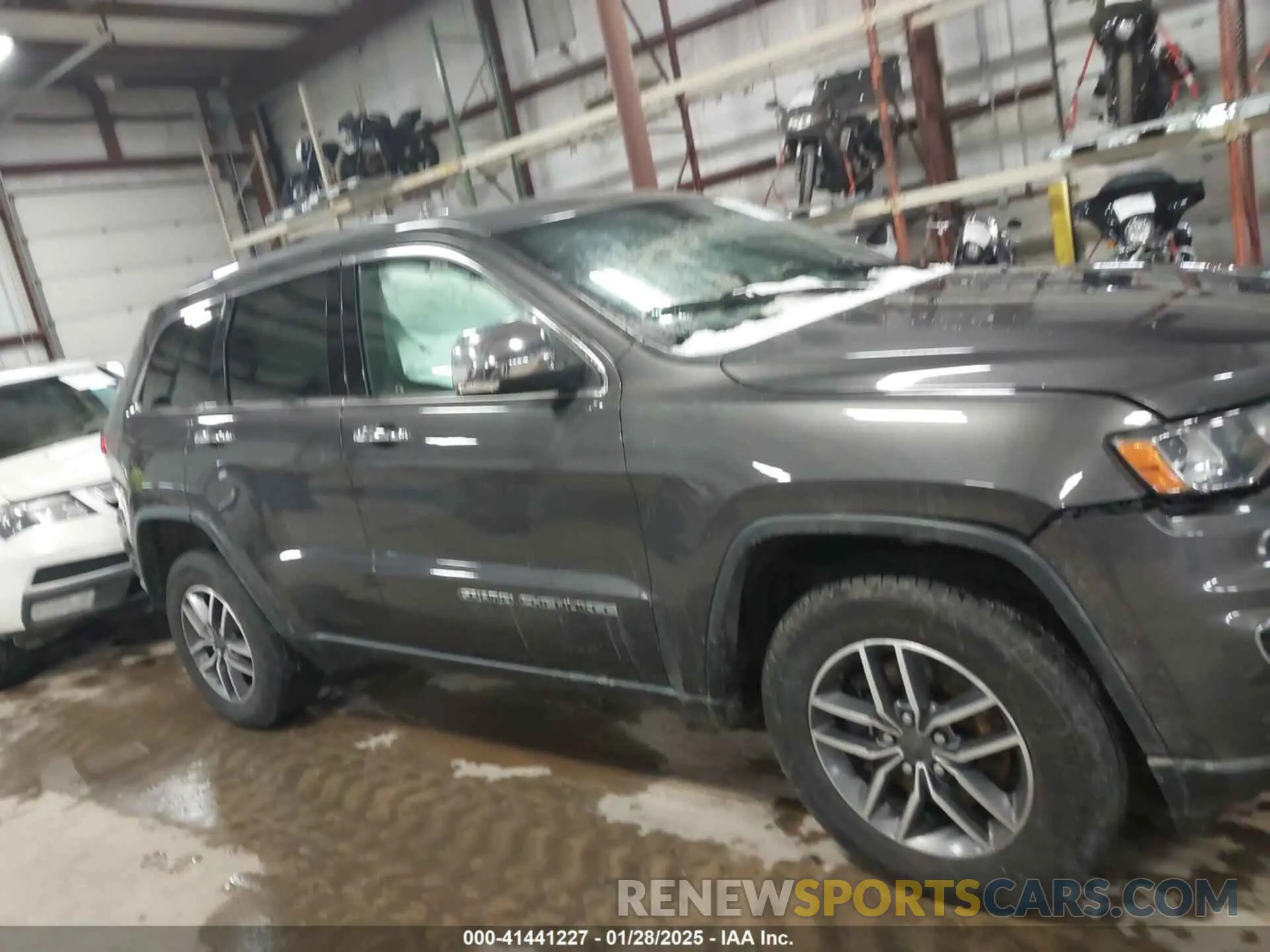 13 Фотография поврежденного автомобиля 1C4RJFBG7MC513588 JEEP GRAND CHEROKEE 2021
