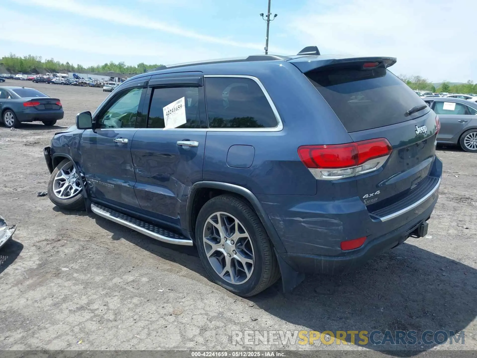 3 Фотография поврежденного автомобиля 1C4RJFBGXMC775539 JEEP GRAND CHEROKEE 2021