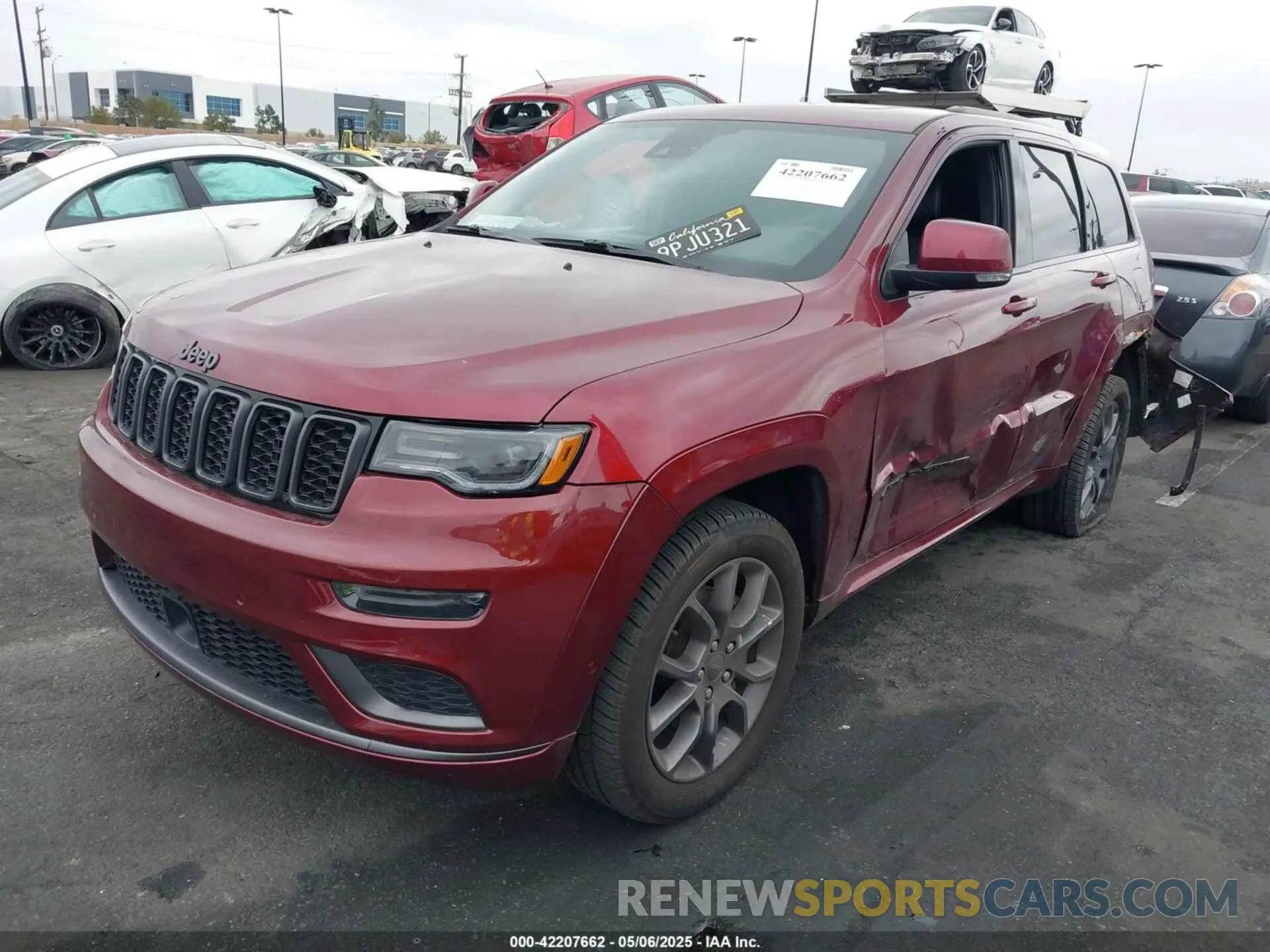 2 Photograph of a damaged car 1C4RJFCG0MC734254 JEEP GRAND CHEROKEE 2021