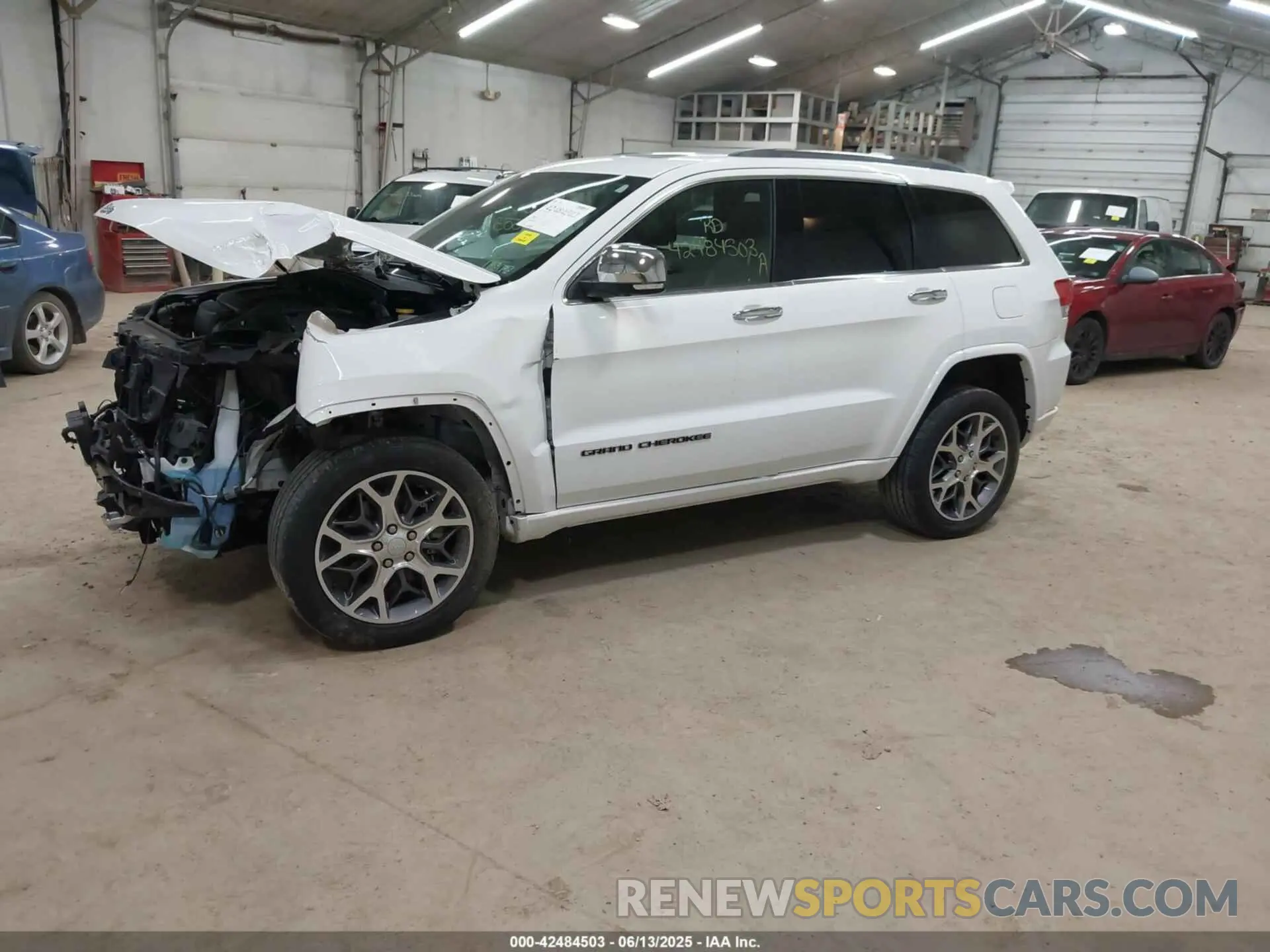2 Photograph of a damaged car 1C4RJFCG1MC536864 JEEP GRAND CHEROKEE 2021