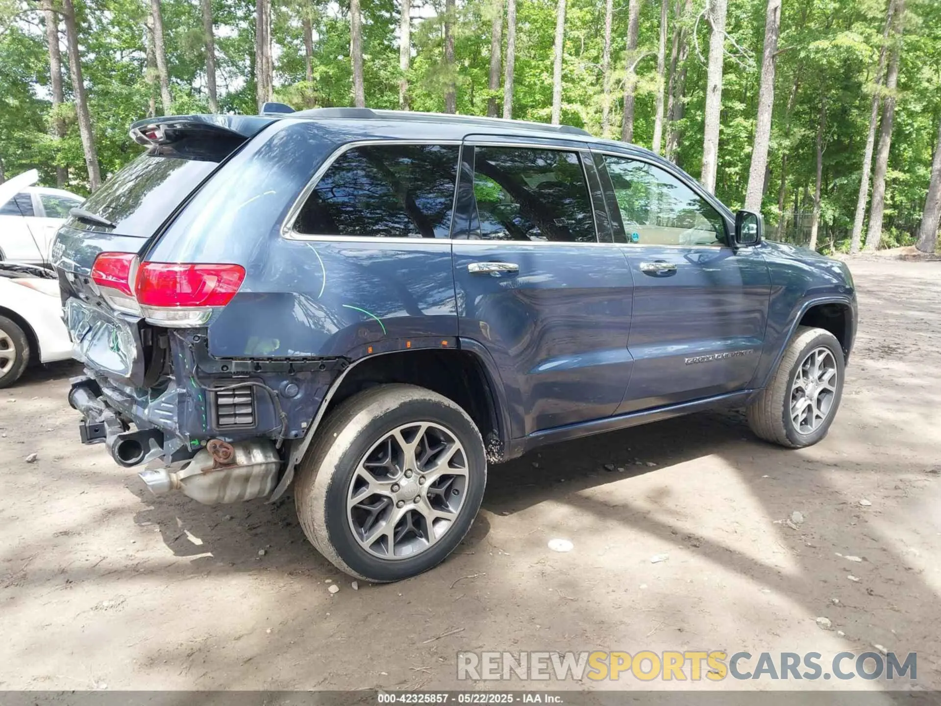4 Фотография поврежденного автомобиля 1C4RJFCG3MC595186 JEEP GRAND CHEROKEE 2021