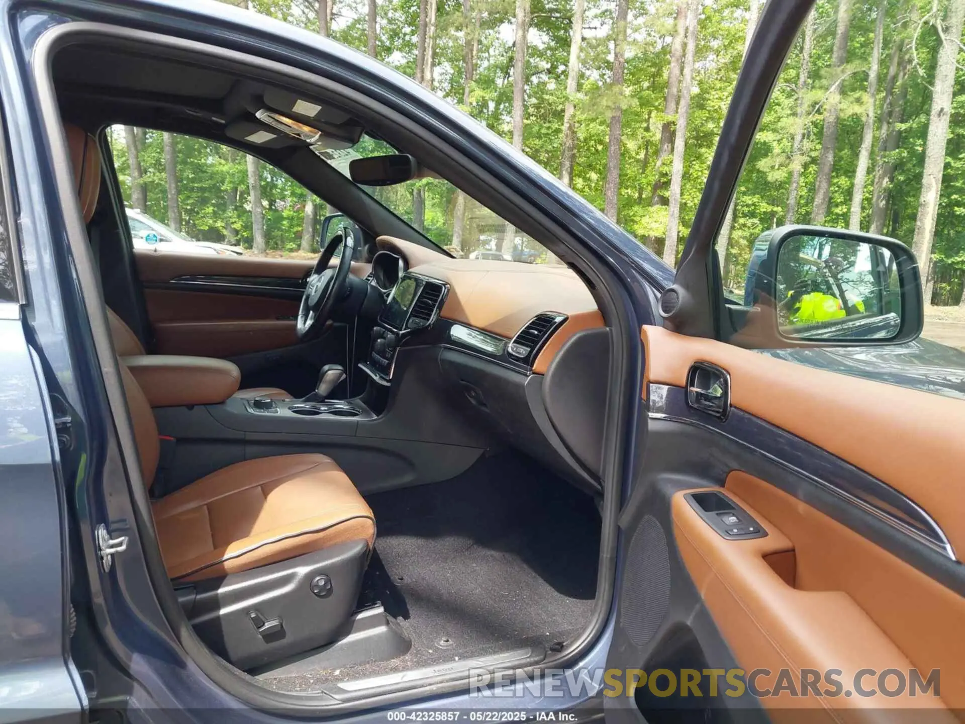 5 Фотография поврежденного автомобиля 1C4RJFCG3MC595186 JEEP GRAND CHEROKEE 2021