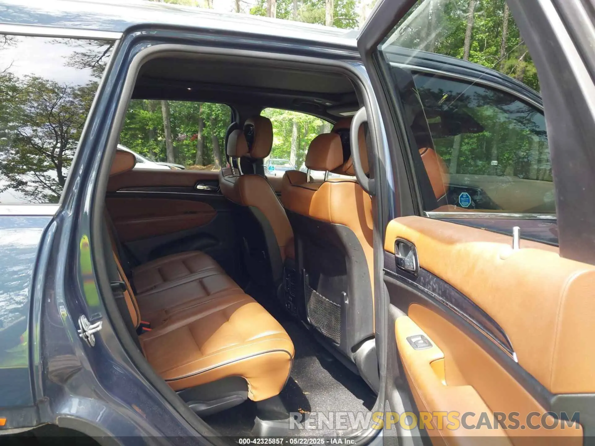 8 Фотография поврежденного автомобиля 1C4RJFCG3MC595186 JEEP GRAND CHEROKEE 2021