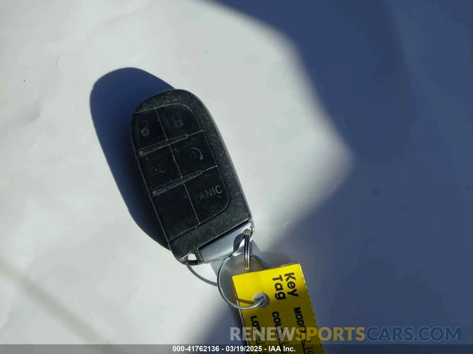 10 Photograph of a damaged car 1C4RJFCG4MC620581 JEEP GRAND CHEROKEE 2021