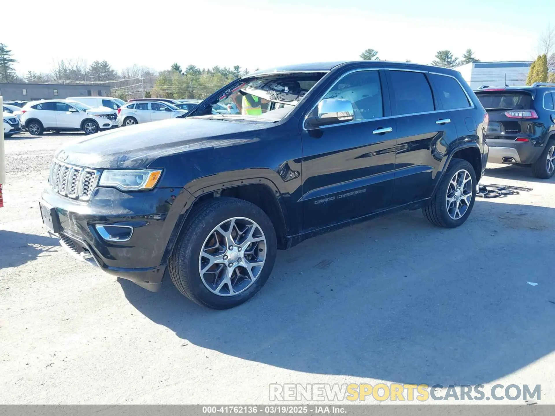 2 Photograph of a damaged car 1C4RJFCG4MC620581 JEEP GRAND CHEROKEE 2021