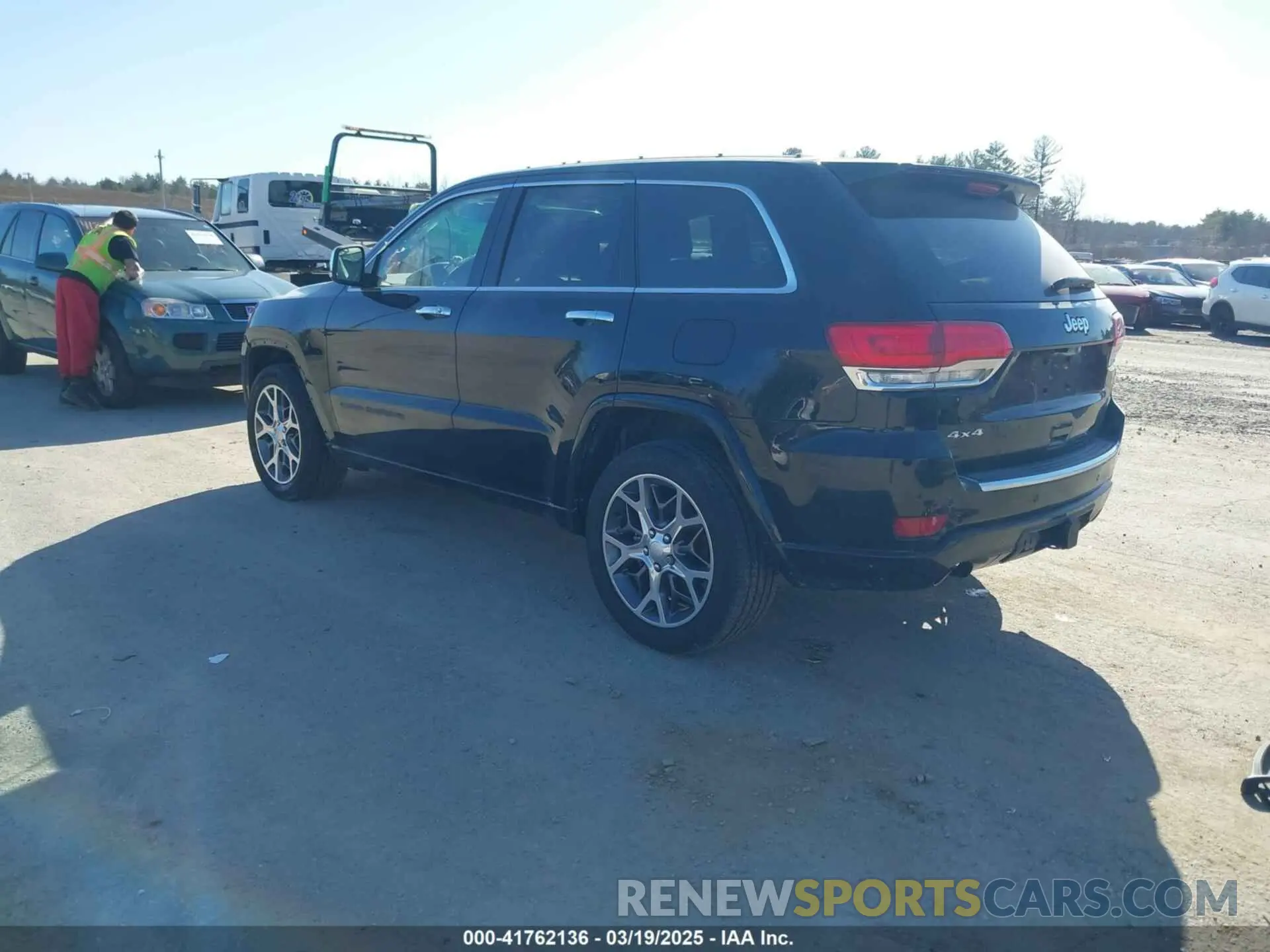 3 Photograph of a damaged car 1C4RJFCG4MC620581 JEEP GRAND CHEROKEE 2021
