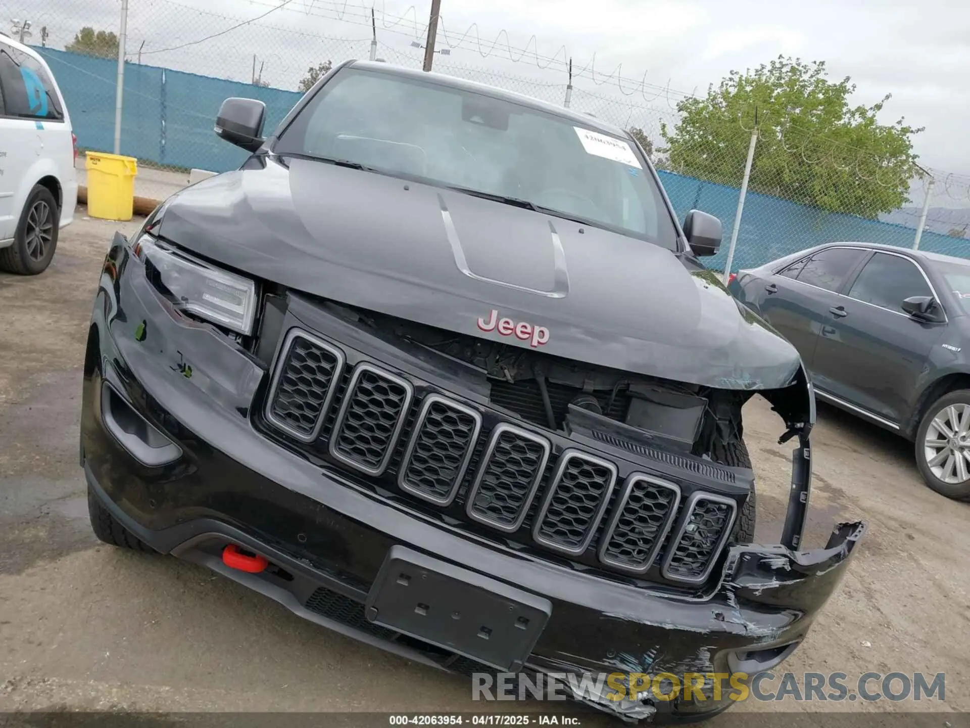 12 Фотография поврежденного автомобиля 1C4RJFLT4MC771773 JEEP GRAND CHEROKEE 2021