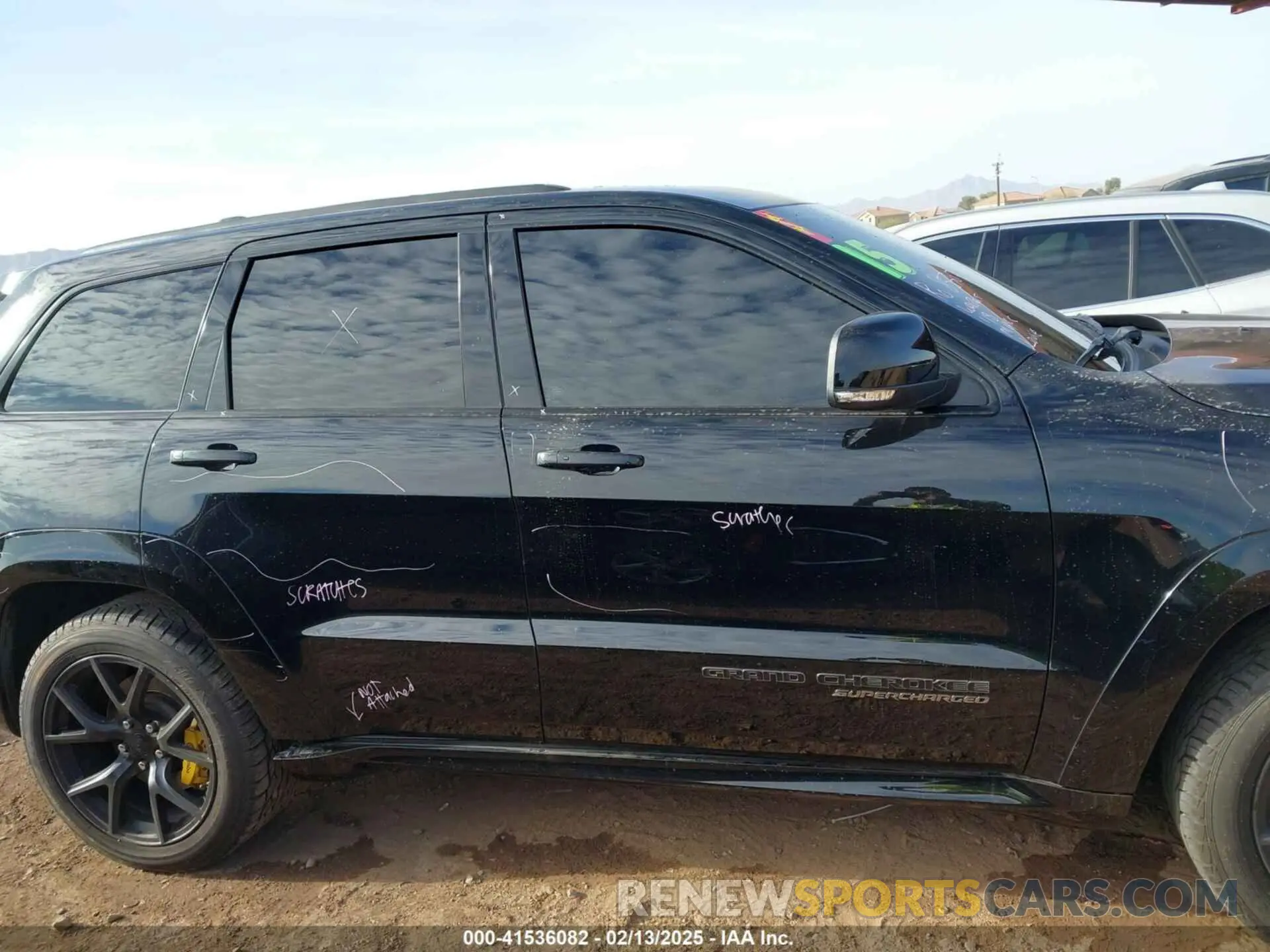 13 Photograph of a damaged car 1C4RJFN9XMC758253 JEEP GRAND CHEROKEE 2021