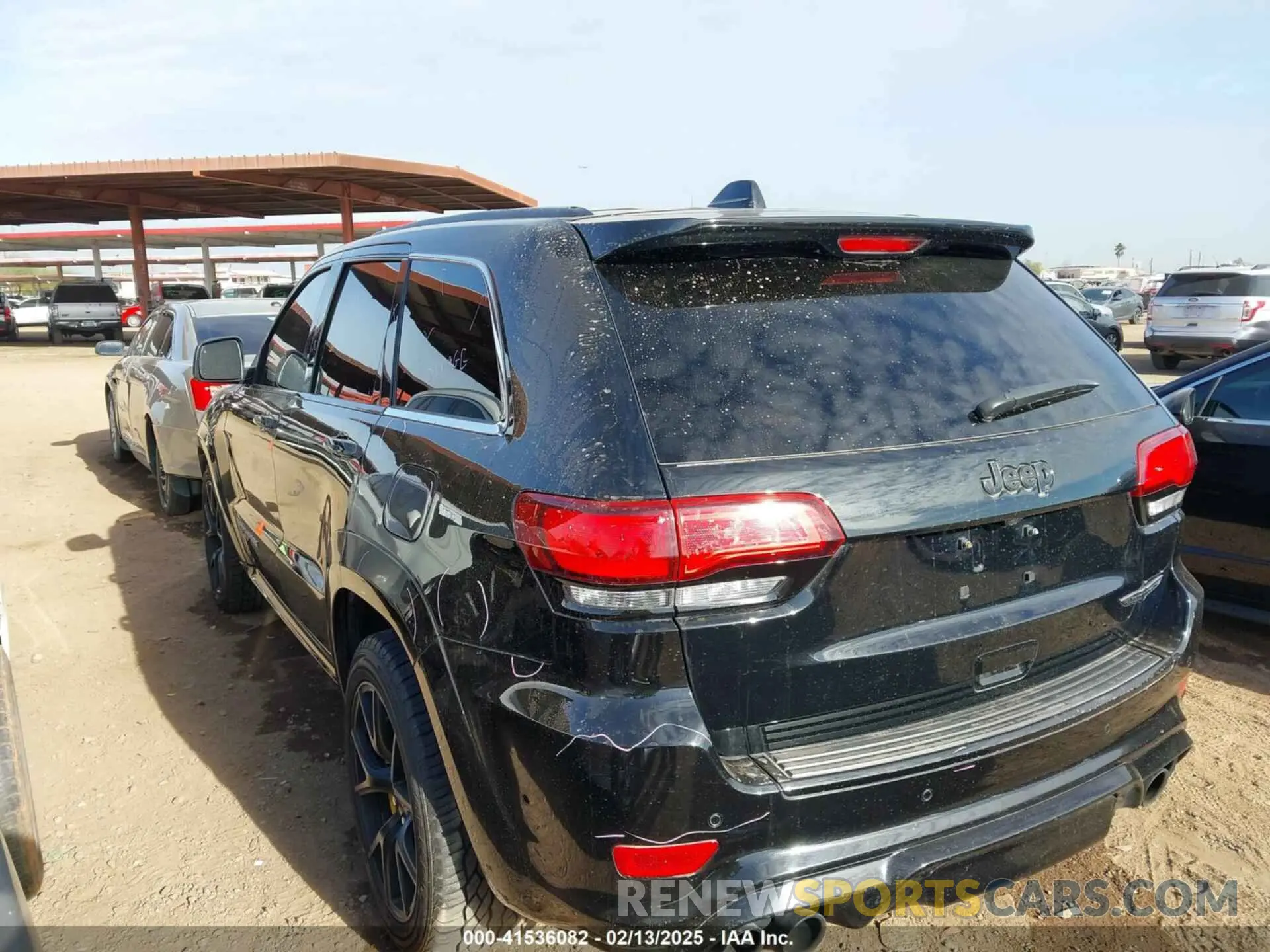 3 Photograph of a damaged car 1C4RJFN9XMC758253 JEEP GRAND CHEROKEE 2021