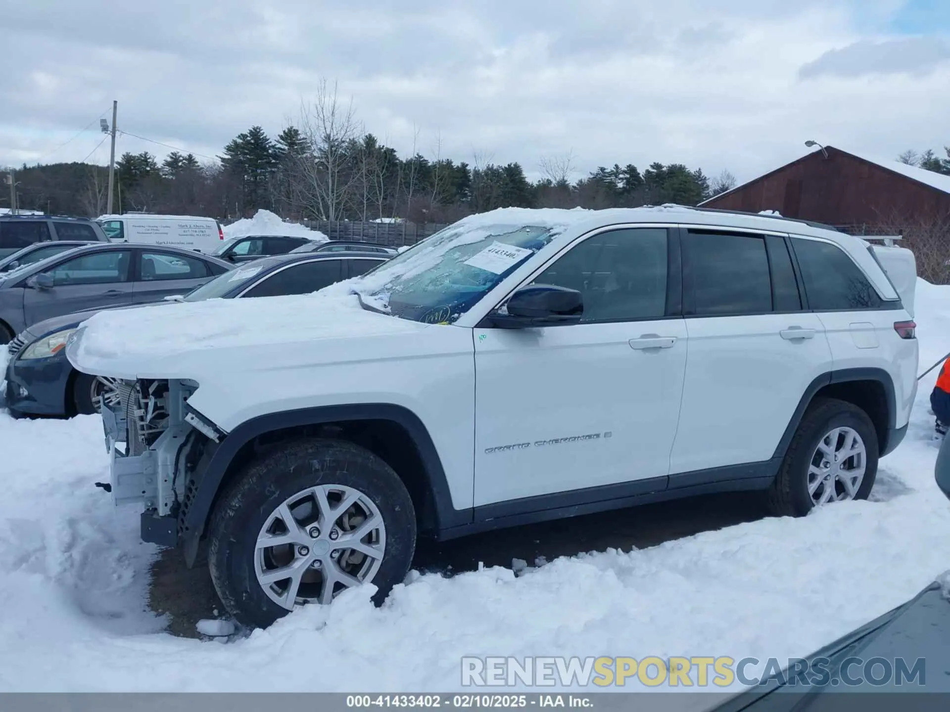 15 Photograph of a damaged car 1C4RJHBG6N8553354 JEEP GRAND CHEROKEE 2022