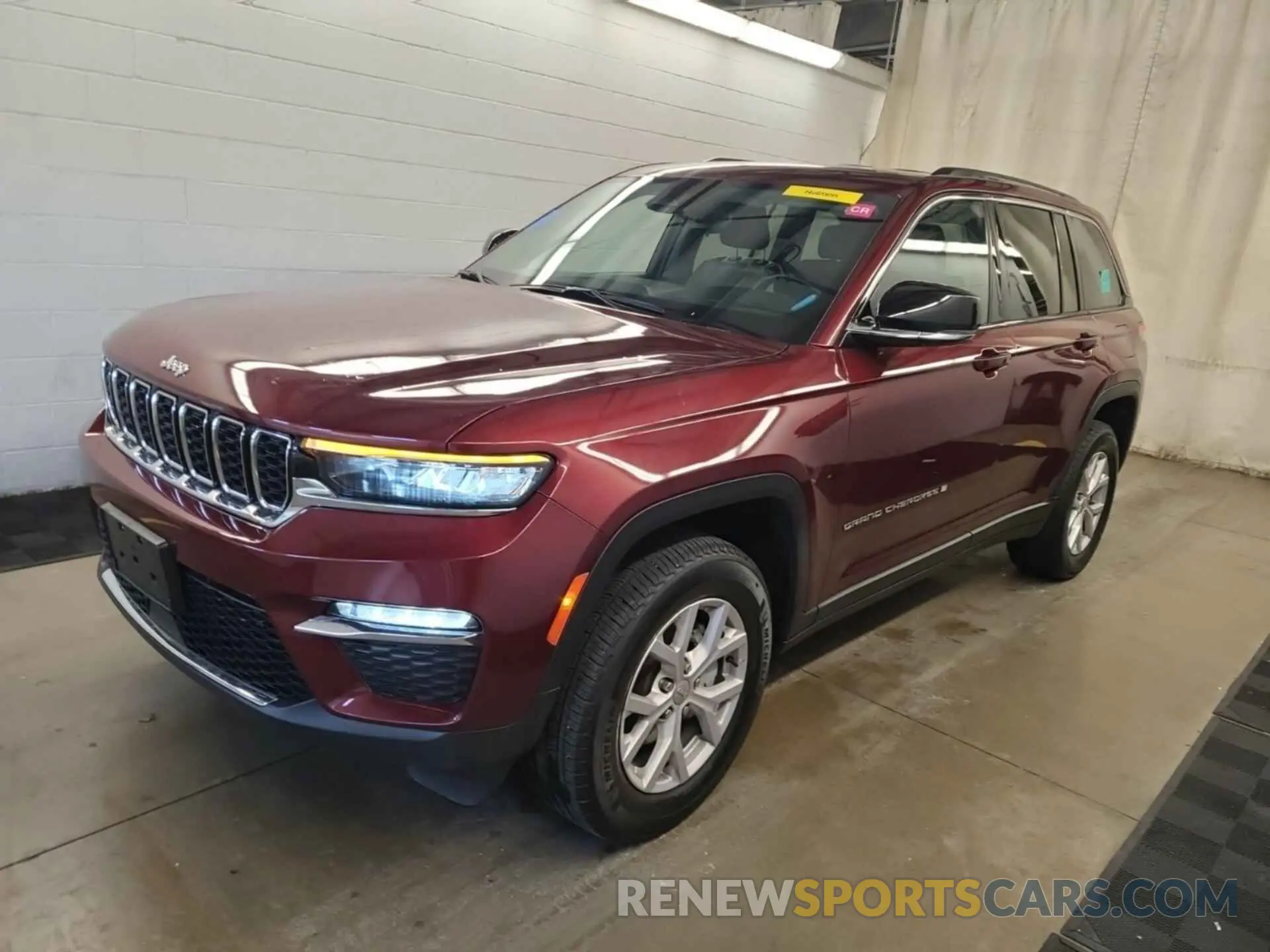 15 Photograph of a damaged car 1C4RJHBG7N8557865 JEEP GRAND CHEROKEE 2022
