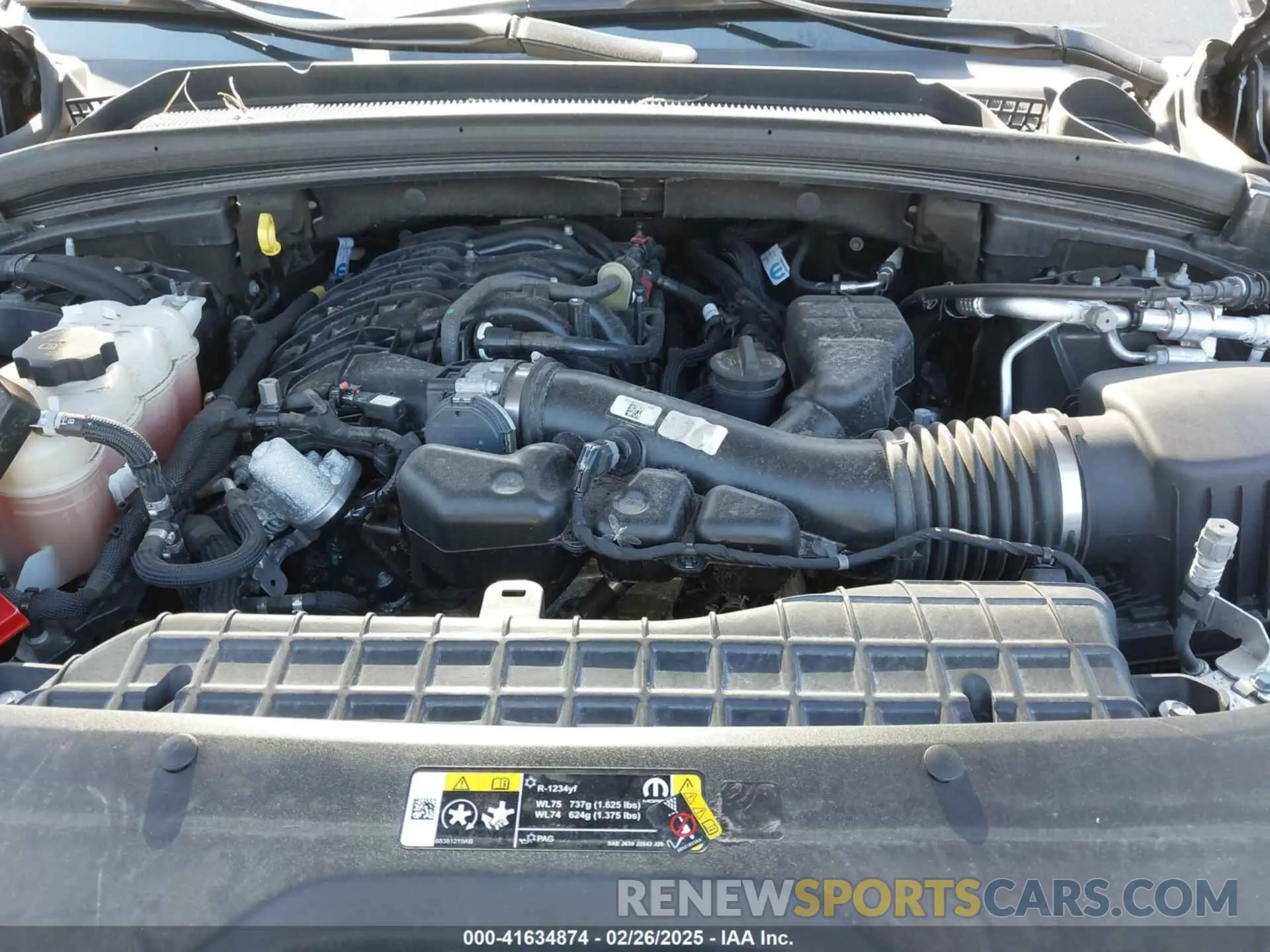 10 Photograph of a damaged car 1C4RJHBG8N8557826 JEEP GRAND CHEROKEE 2022