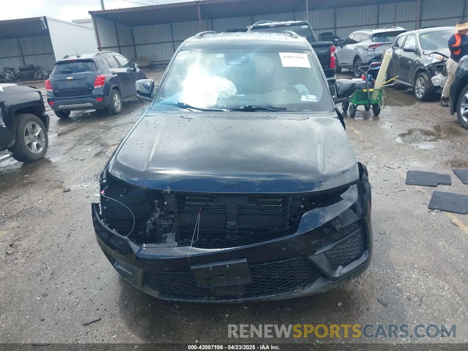 12 Photograph of a damaged car 1C4RJGAG5PC648354 JEEP GRAND CHEROKEE 2023