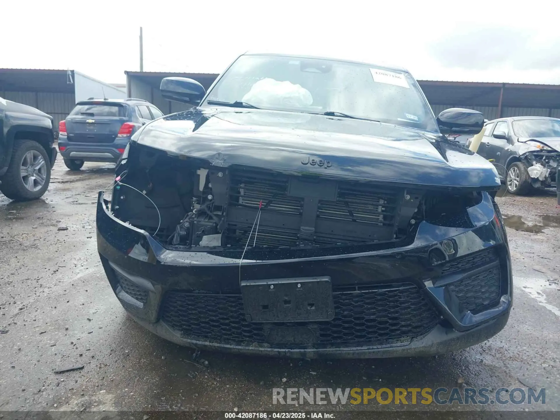6 Photograph of a damaged car 1C4RJGAG5PC648354 JEEP GRAND CHEROKEE 2023