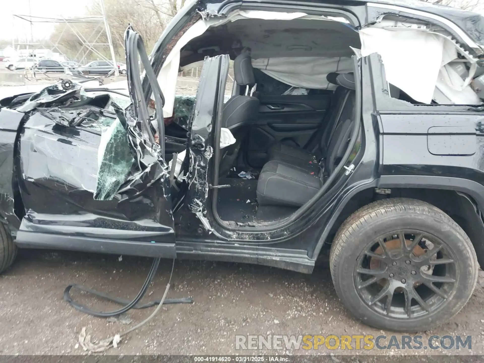 14 Фотография поврежденного автомобиля 1C4RJGAGXPC564210 JEEP GRAND CHEROKEE 2023