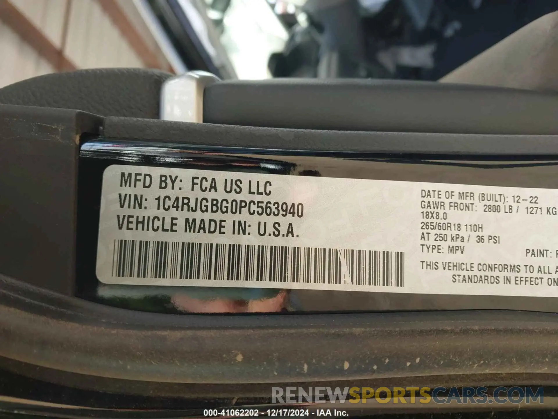 9 Фотография поврежденного автомобиля 1C4RJGBG0PC563940 JEEP GRAND CHEROKEE 2023