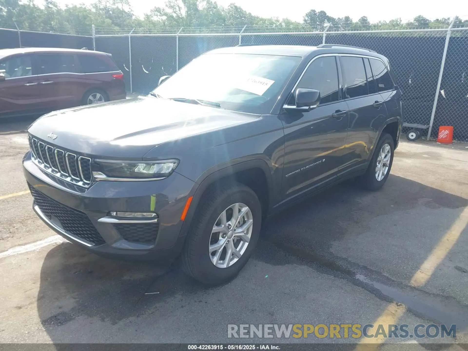 2 Photograph of a damaged car 1C4RJGBG5PC648630 JEEP GRAND CHEROKEE 2023