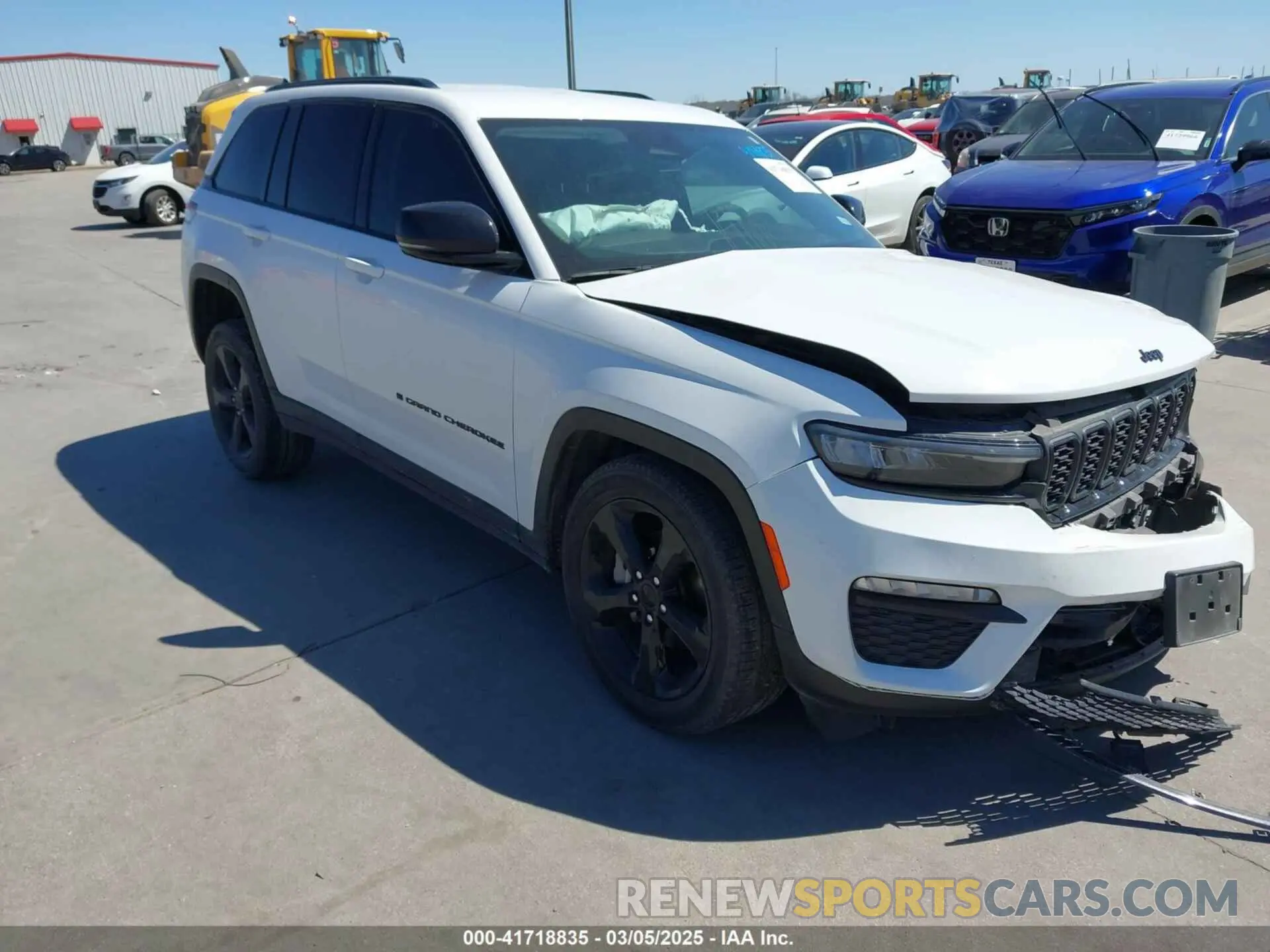 1 Фотография поврежденного автомобиля 1C4RJGBG9PC510072 JEEP GRAND CHEROKEE 2023