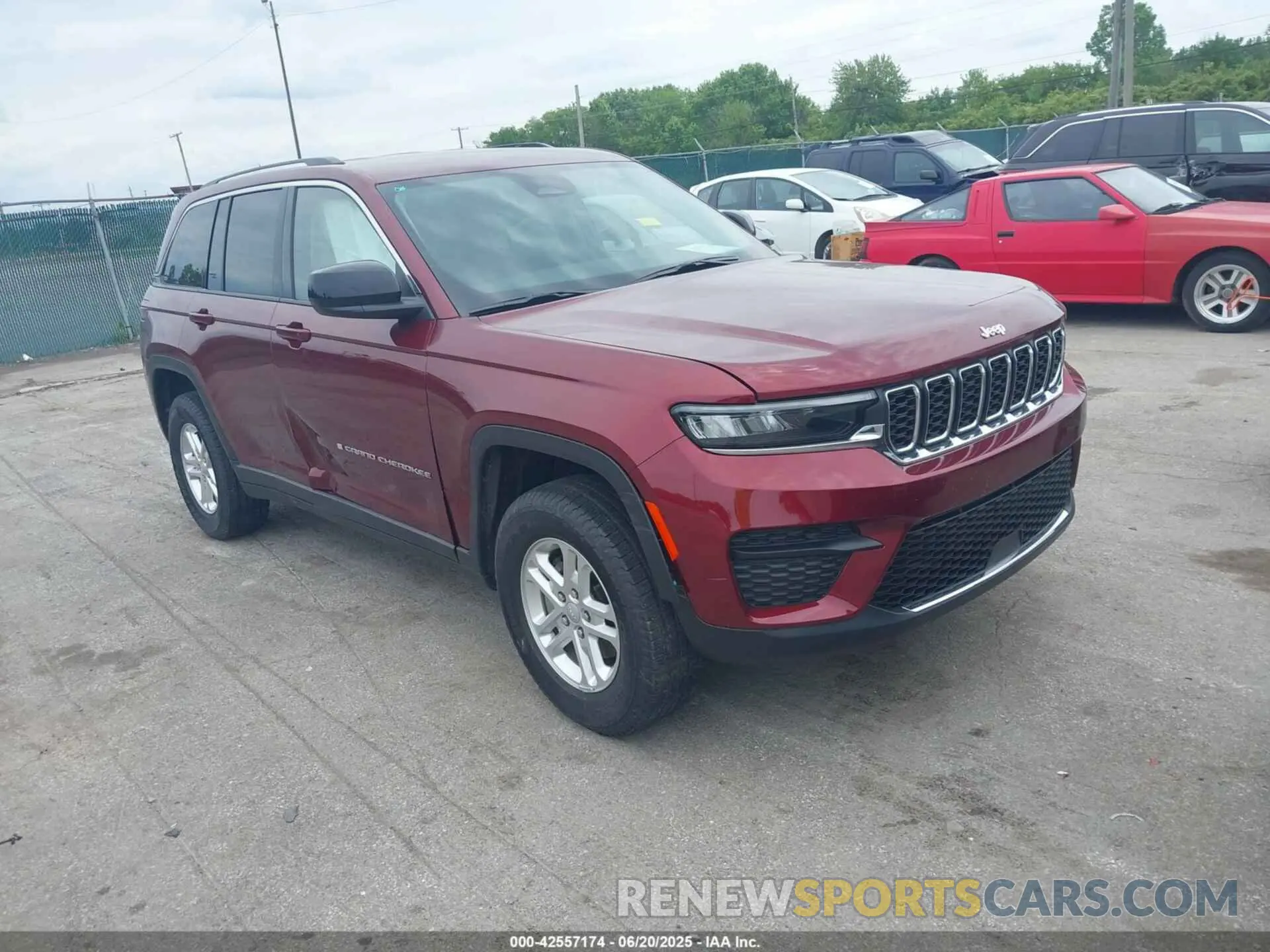 1 Фотография поврежденного автомобиля 1C4RJHAG2P8108436 JEEP GRAND CHEROKEE 2023