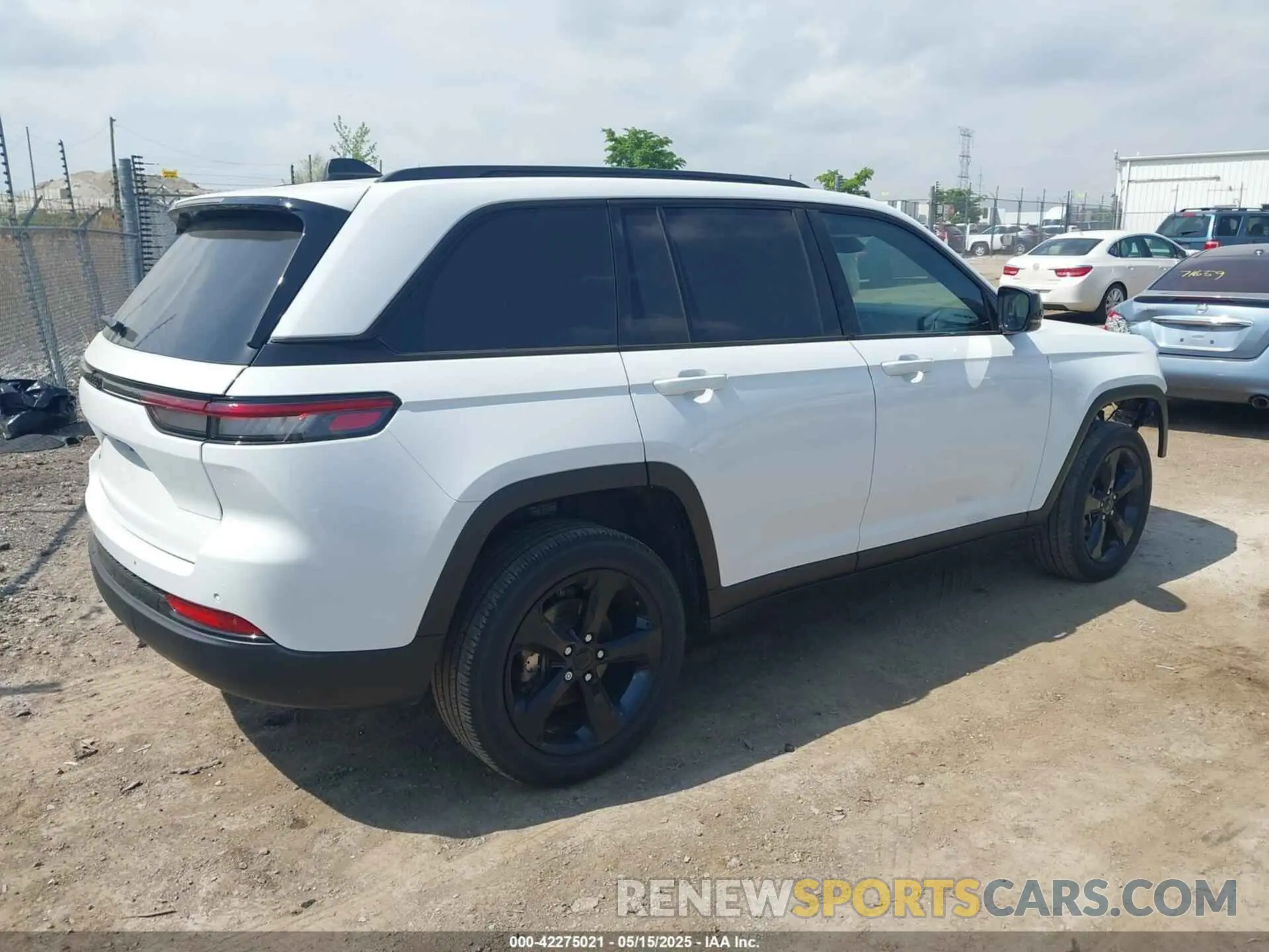 4 Фотография поврежденного автомобиля 1C4RJHAG4P8106056 JEEP GRAND CHEROKEE 2023