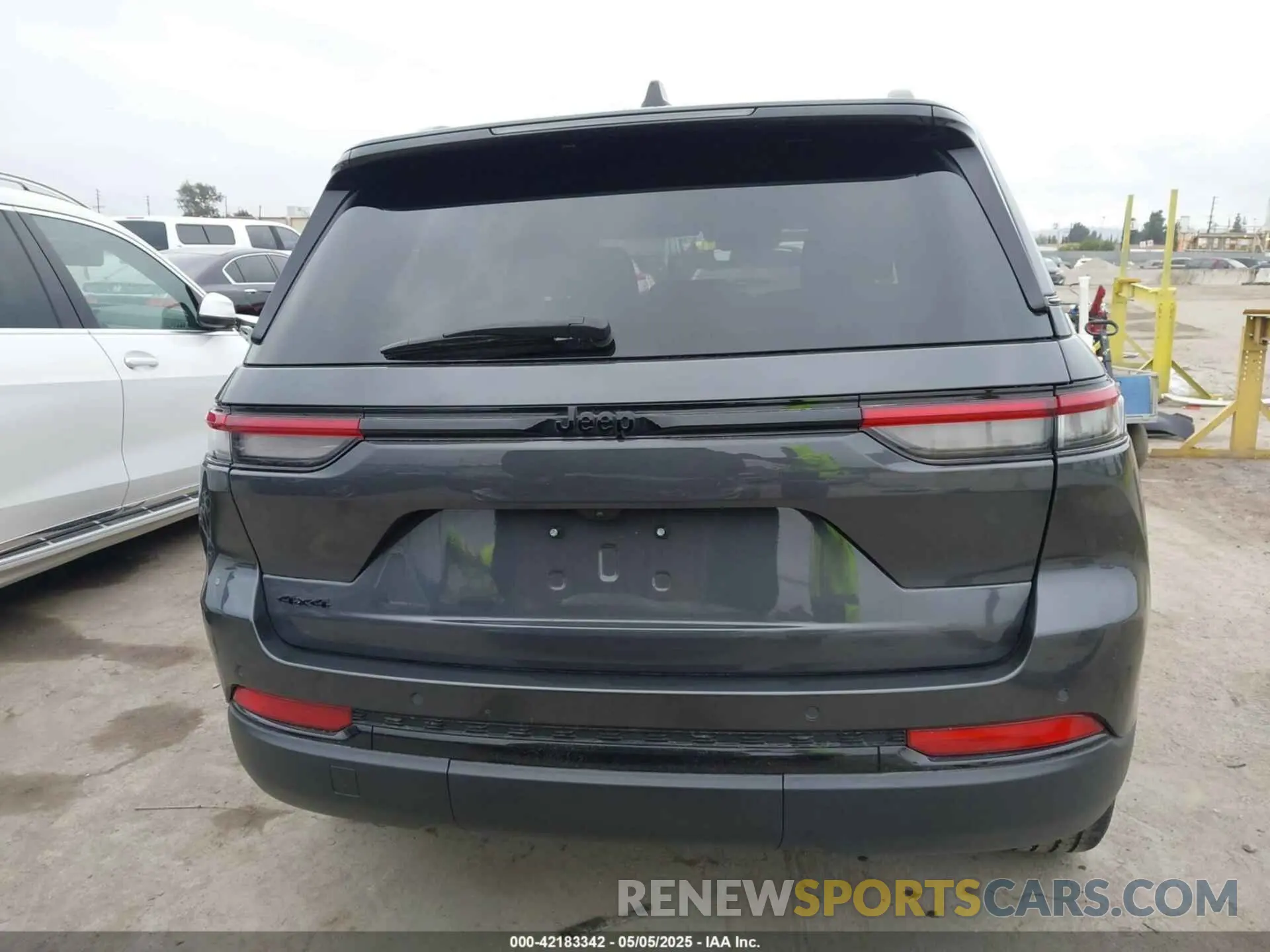 17 Фотография поврежденного автомобиля 1C4RJHAG7PC545975 JEEP GRAND CHEROKEE 2023