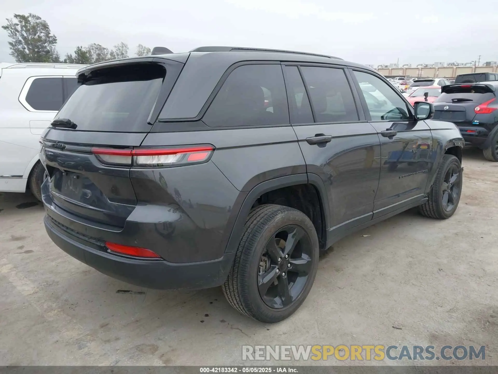4 Фотография поврежденного автомобиля 1C4RJHAG7PC545975 JEEP GRAND CHEROKEE 2023